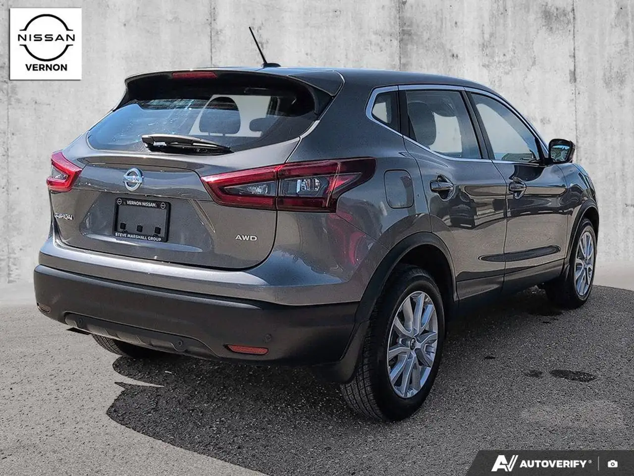 Nissan Qashqai снимка Nissan Qashqai