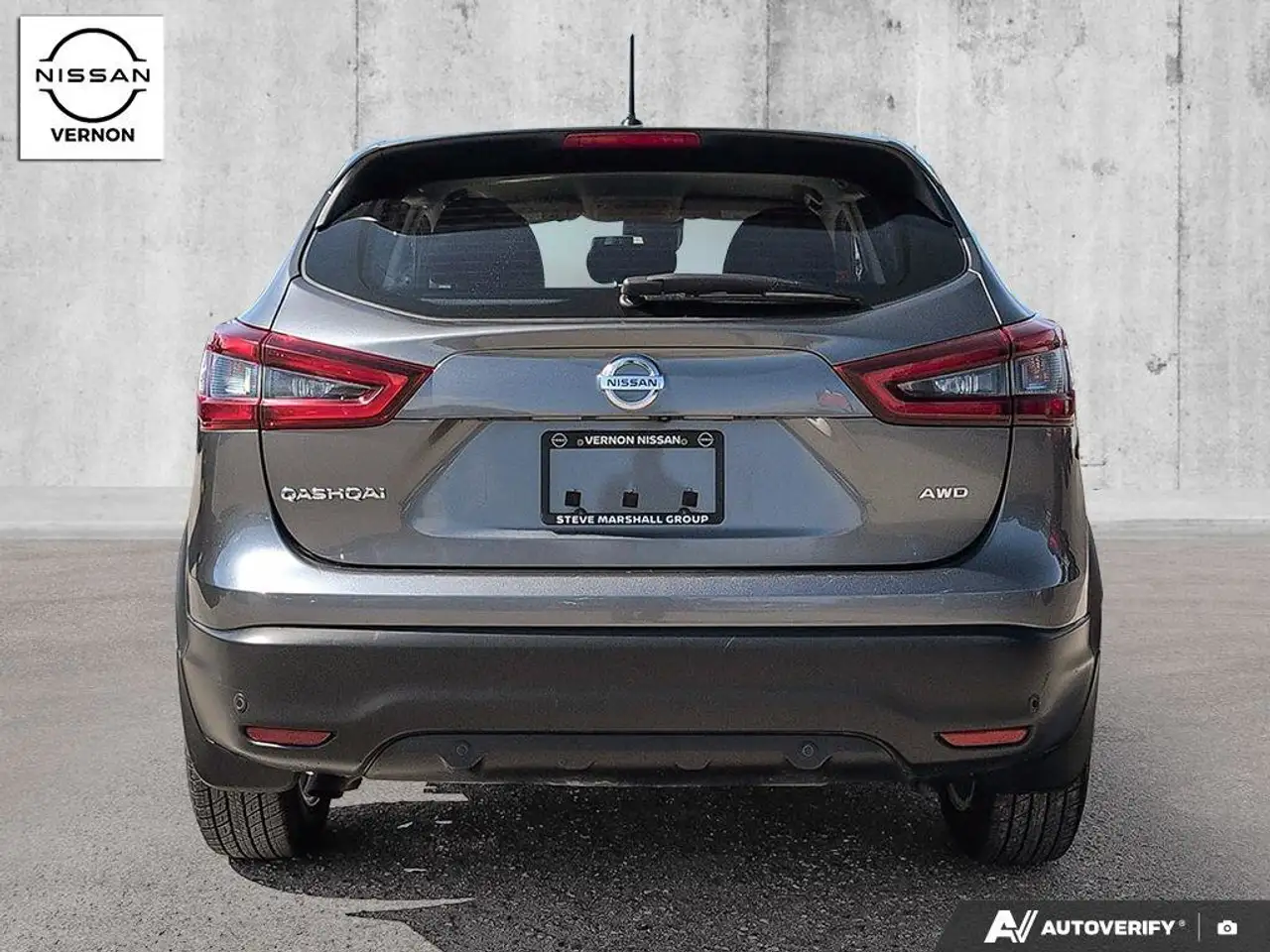 Nissan Qashqai снимка Nissan Qashqai