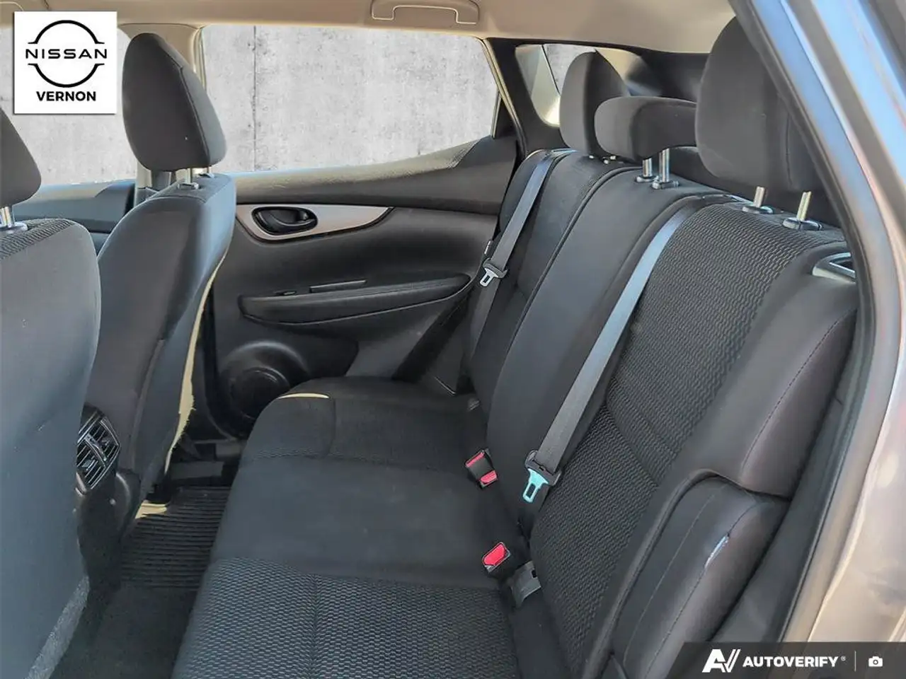 Nissan Qashqai снимка Nissan Qashqai
