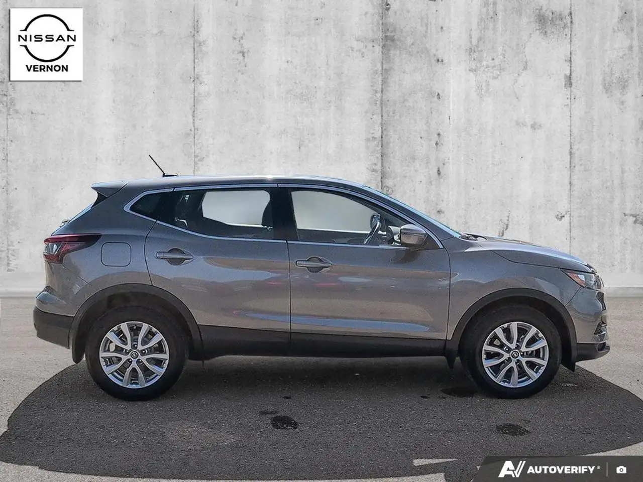 Nissan Qashqai снимка Nissan Qashqai