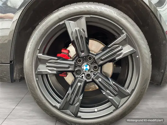 BMW X3 M view 6