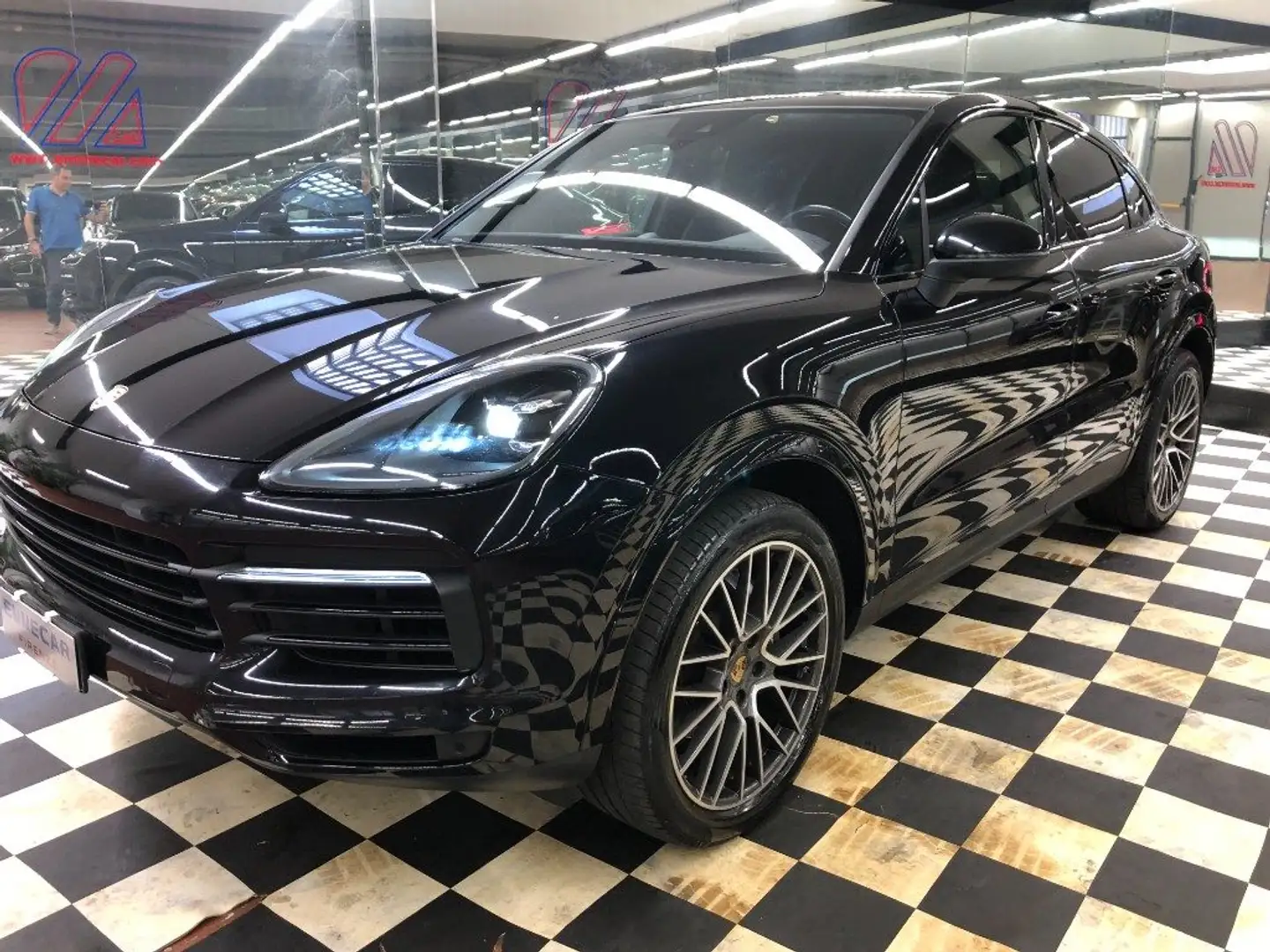 Porsche Cayenne Coupé 3.0 V6 Schwarz - 1