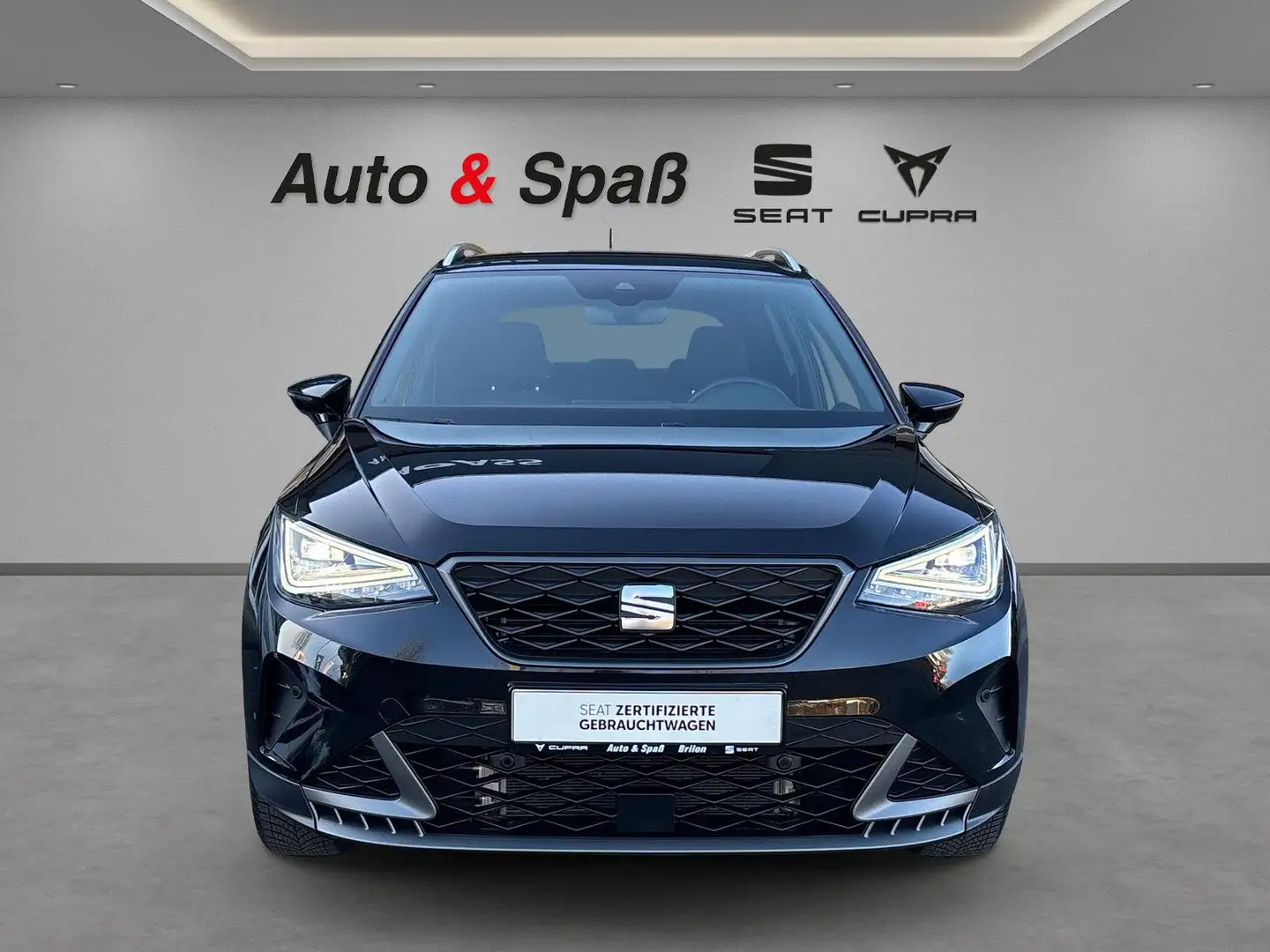 SEAT Arona FR Schwarz - 2