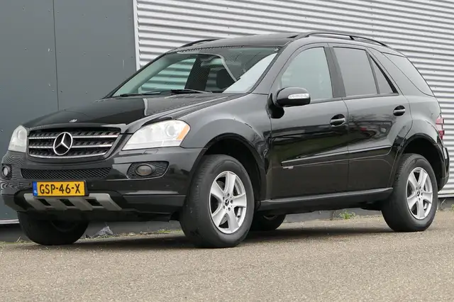 Mercedes-Benz ML 350 M-klasse Youngtimer Navi Leder Schuifdak Harman/ka