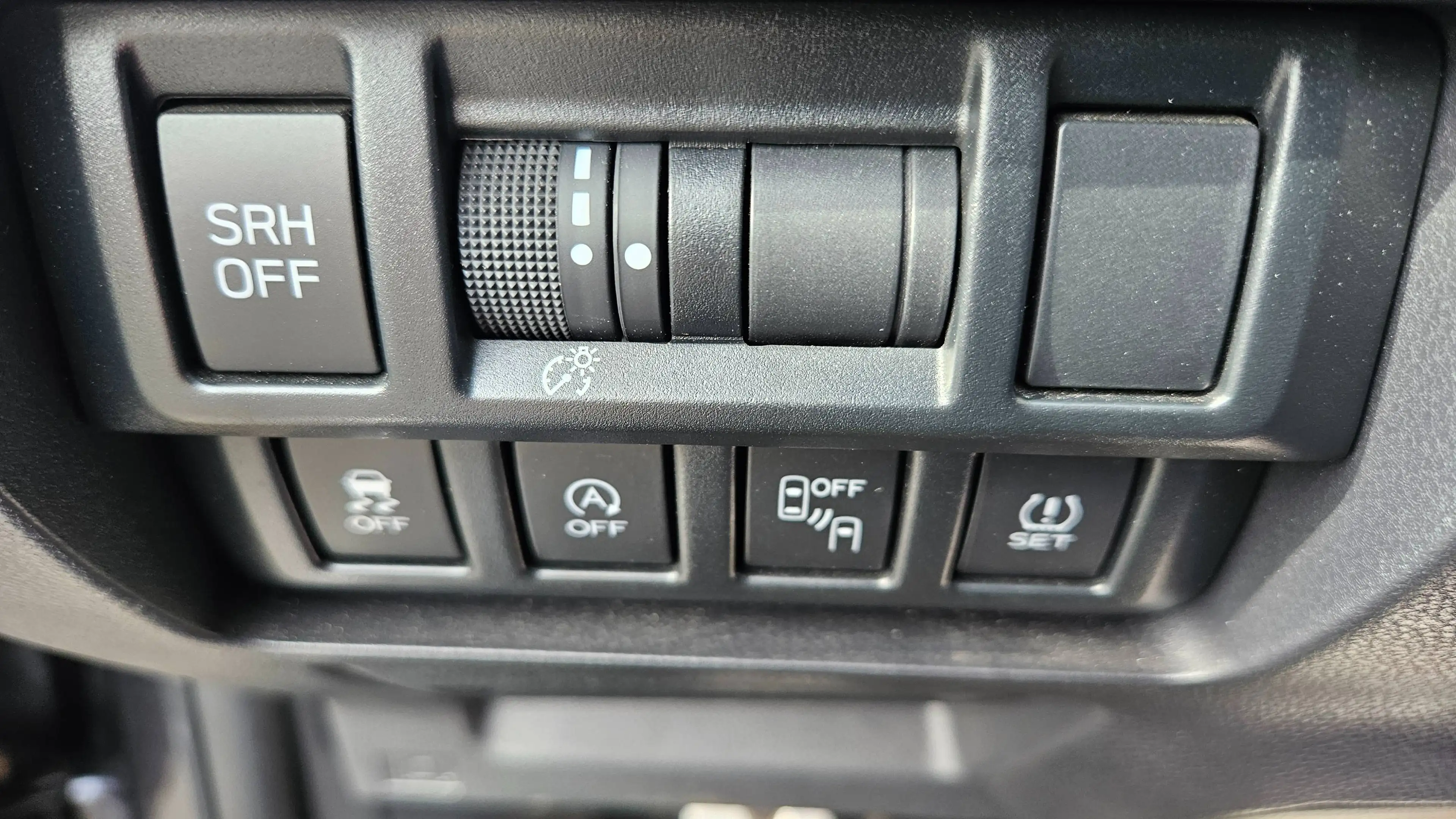 Subaru XV Exclusive — photo 8
