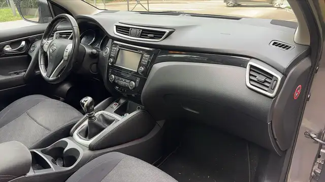 Nissan Qashqai view 10