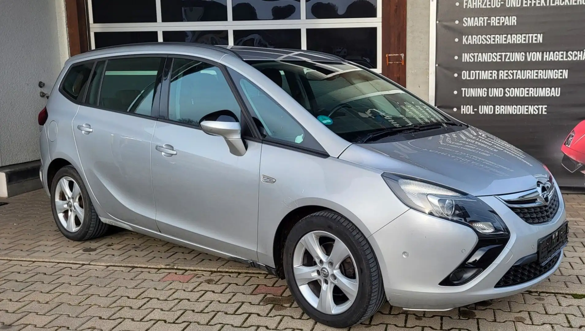 Opel Zafira Tourer / Tüv 2026 / Einparkhilfe / Turbo Silber - 2
