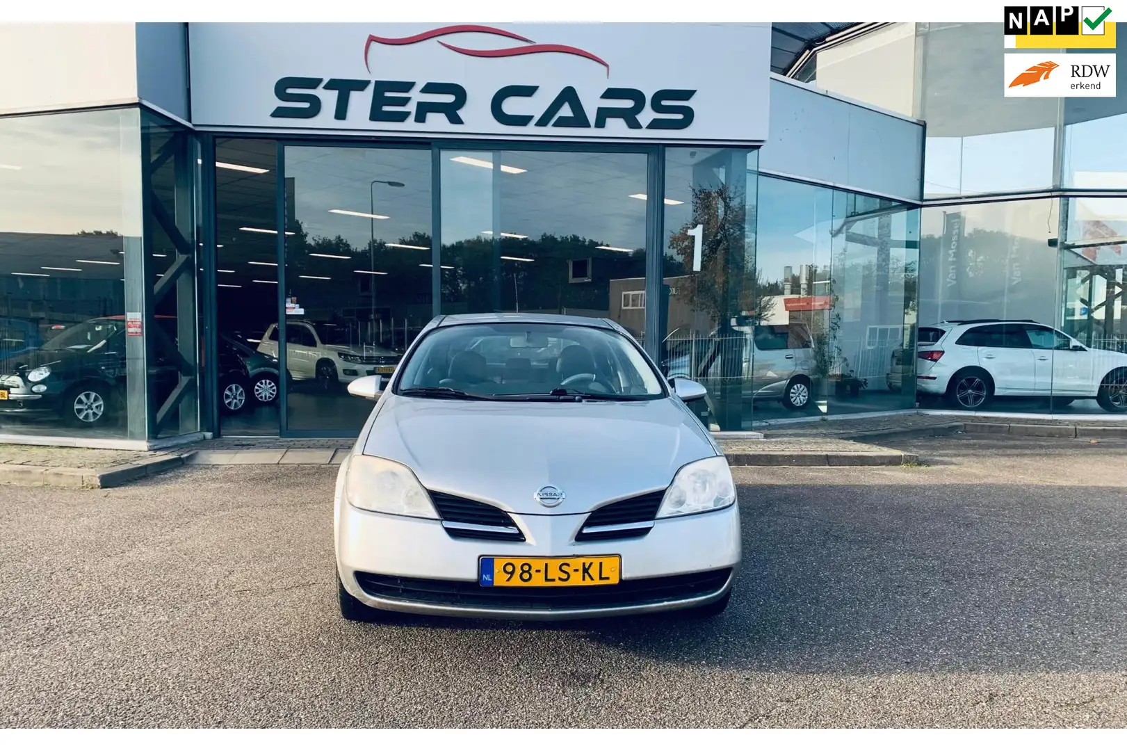Nissan Primera 1.8 Visia, Cruise Control, Airco, Trekhaak , NAP, Grijs - 1