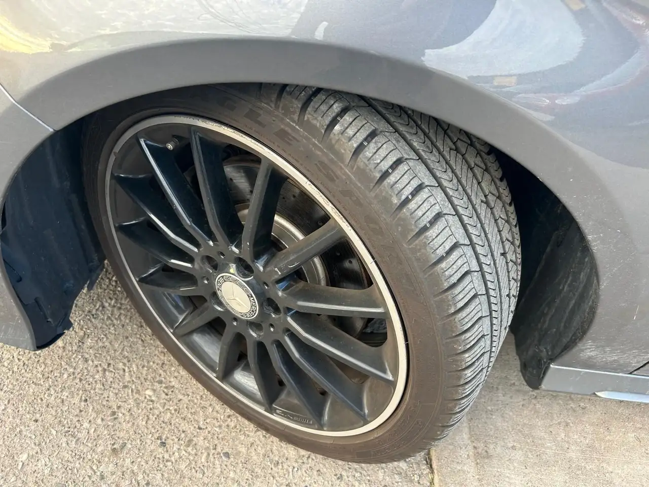 Mercedes-Benz CLA снимка Mercedes-Benz CLA