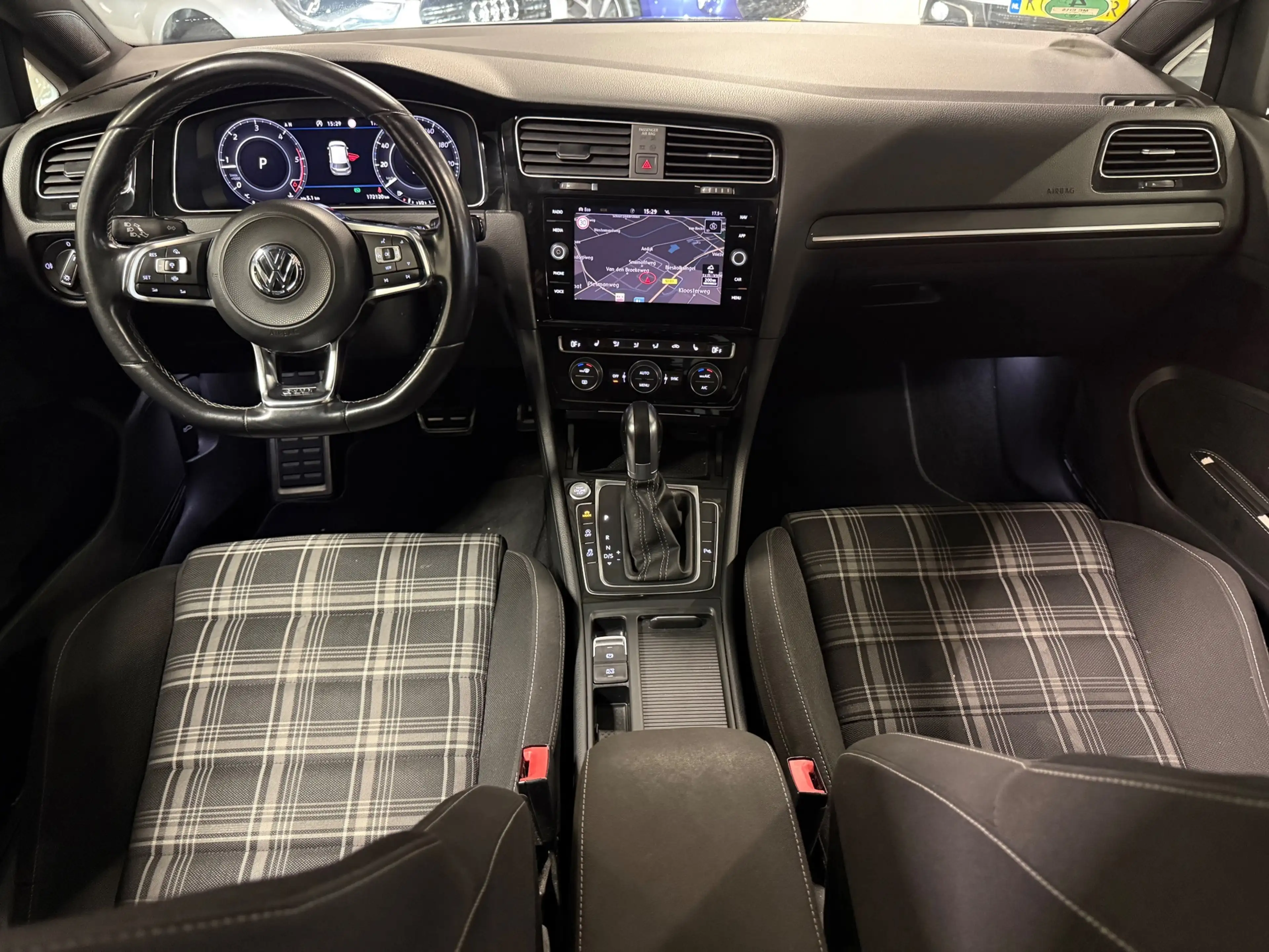 Volkswagen Golf GTD 2.0 184PK Automaat|Pano|Led!! — photo 13
