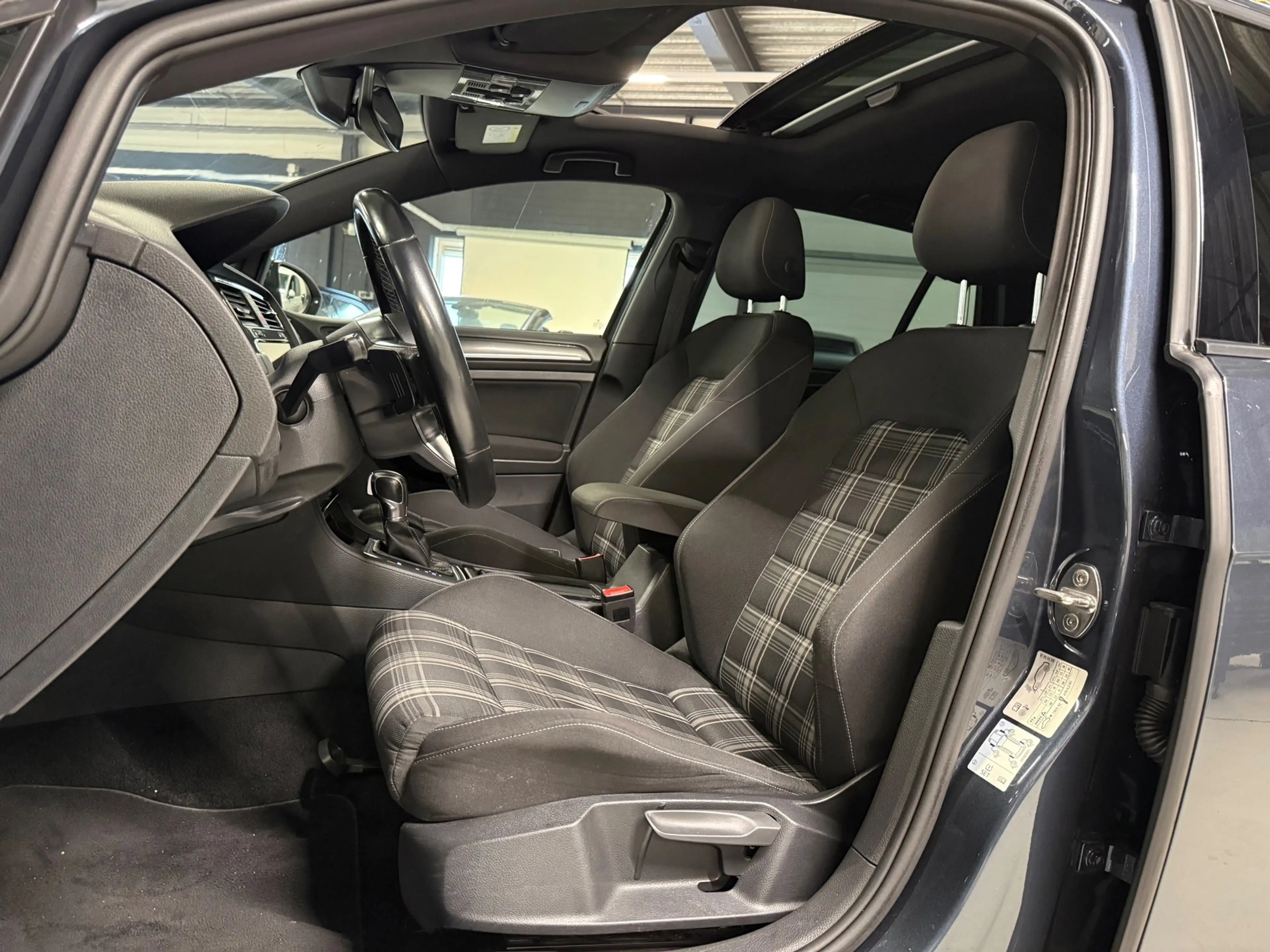 Volkswagen Golf GTD 2.0 184PK Automaat|Pano|Led!! — photo 10