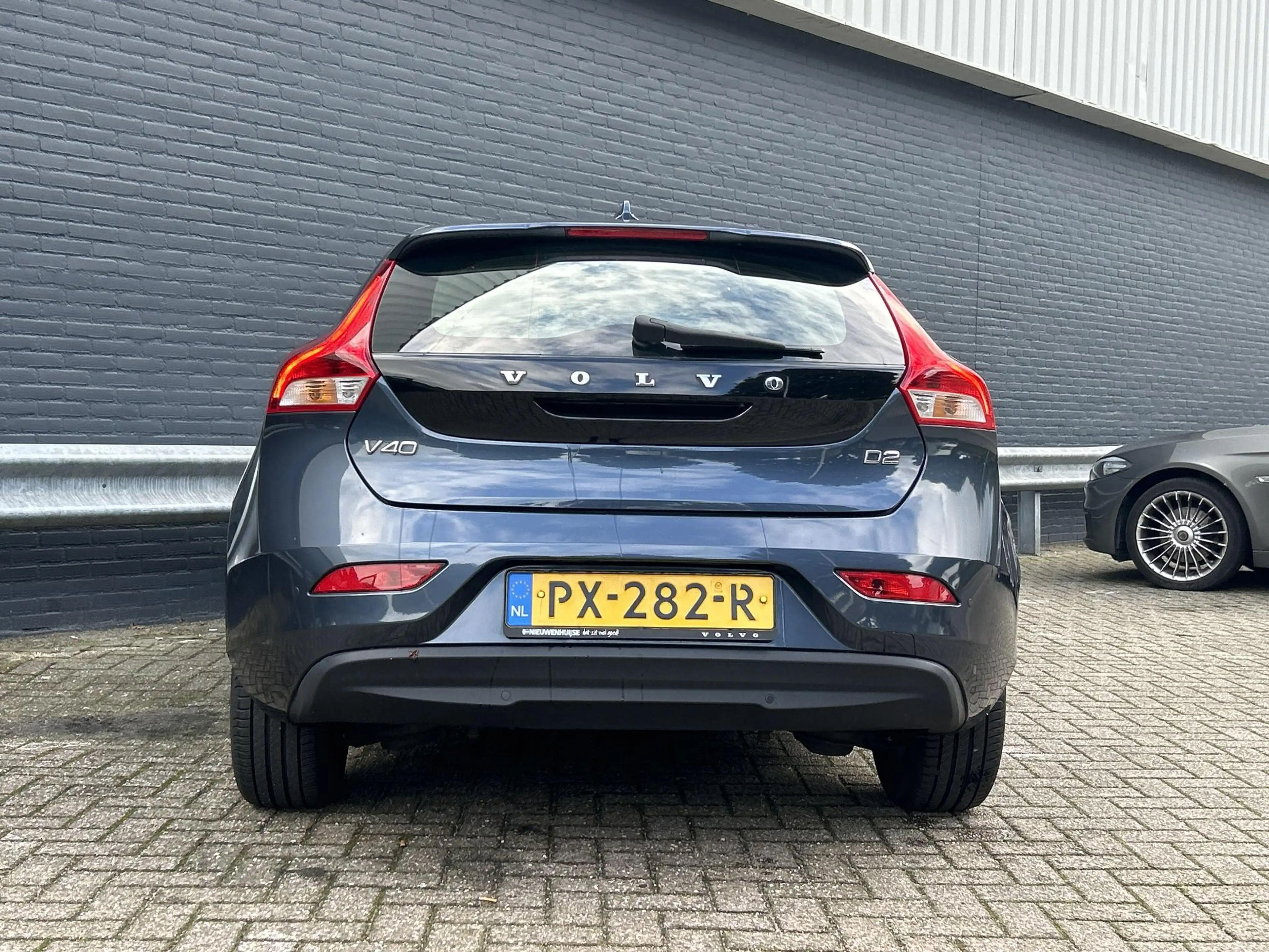 Volvo V40 2.0 D2 Nordic+ | Cruise | Climate | Navi | Stoelve — photo 5