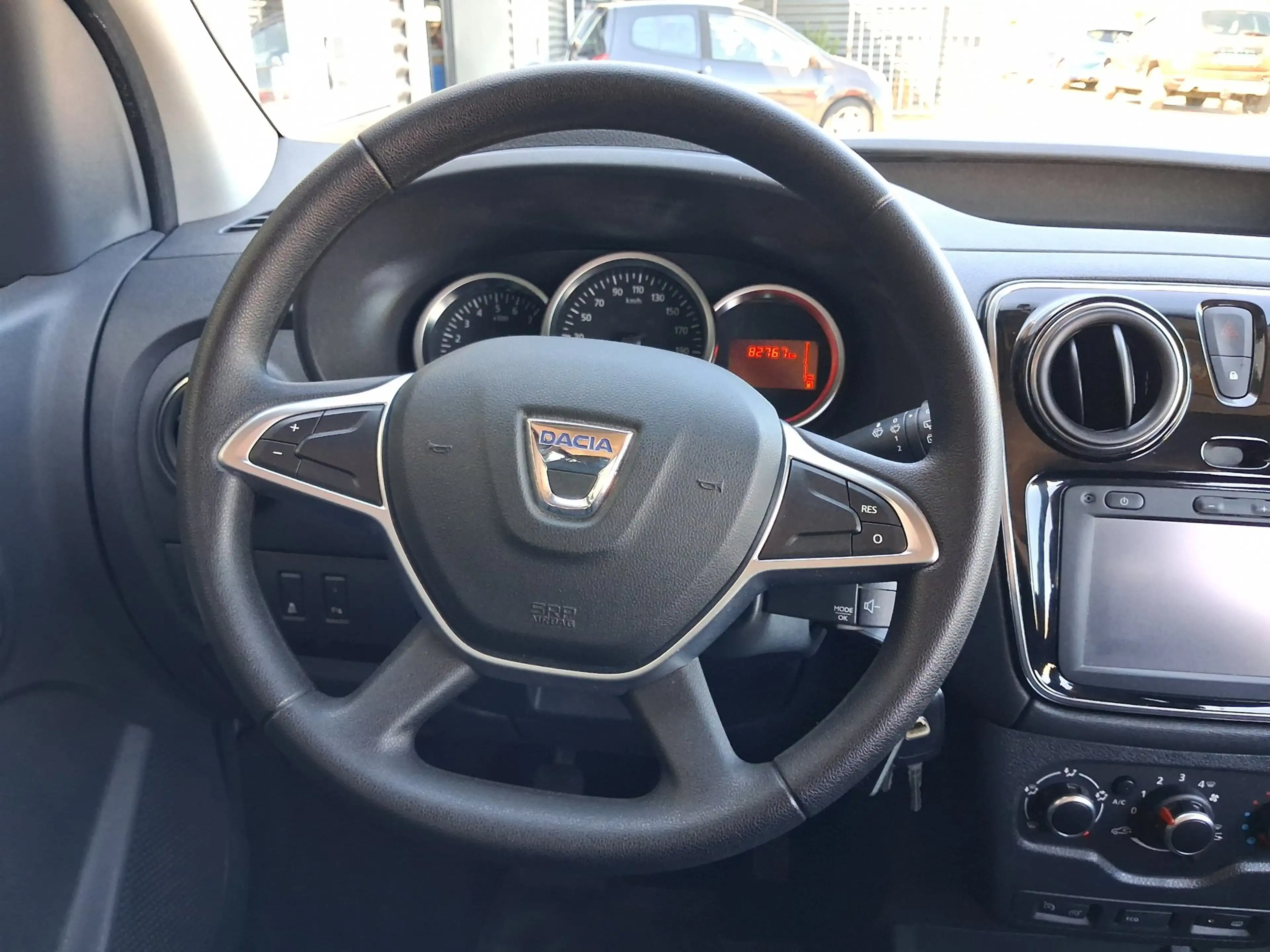 Dacia Dokker 1.2 TCe S&S Ambiance luxe airco navi trekhaak ALLI — photo 12