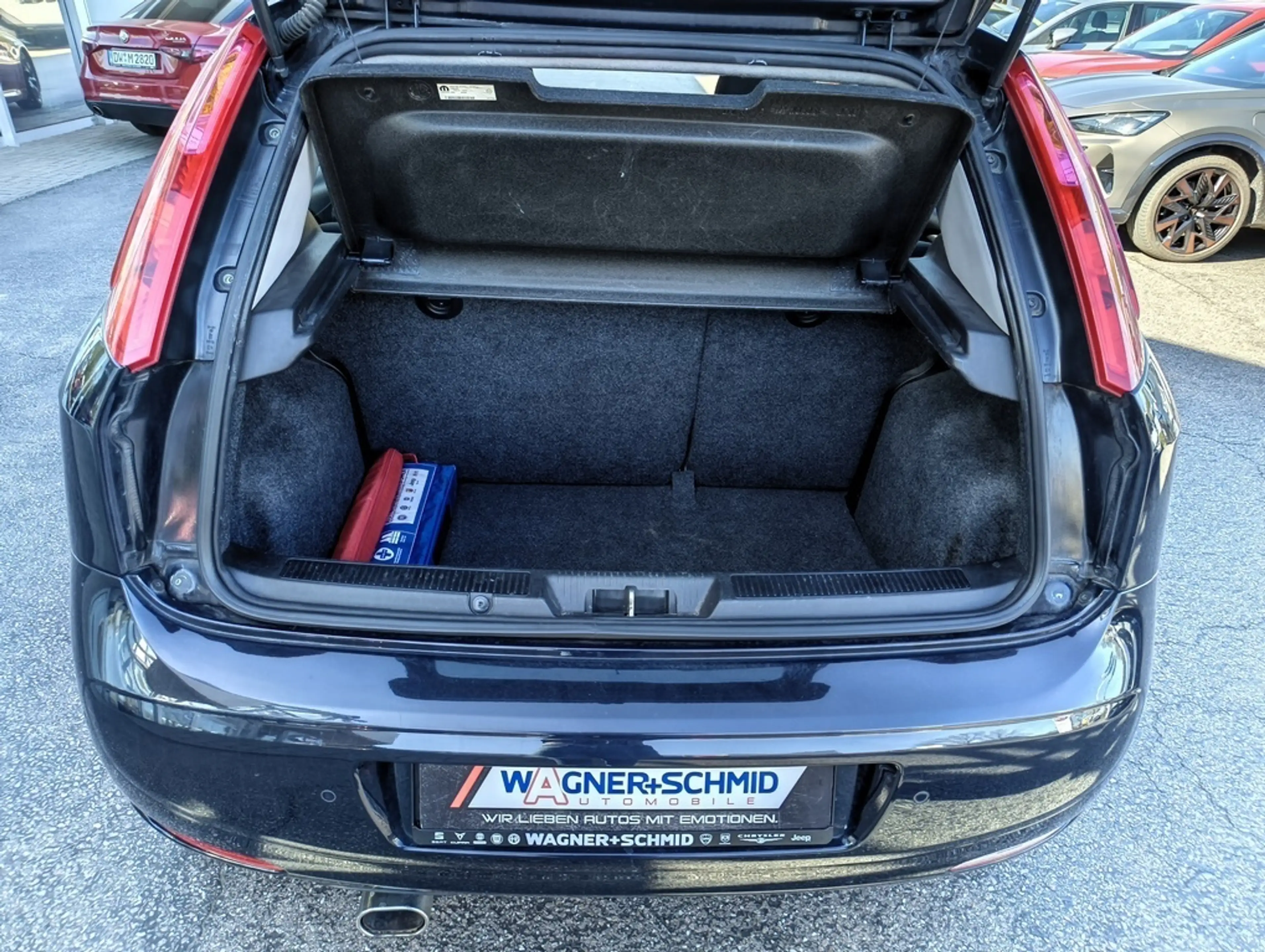 Fiat Punto 1.3 Mjet 16V 90 PS Lounge — photo 7