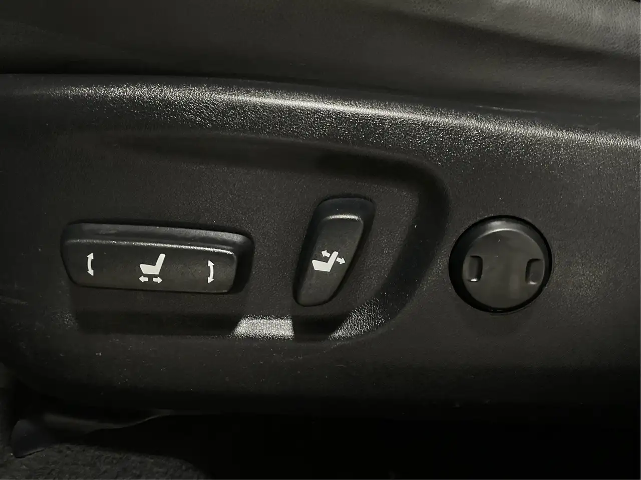 Lexus NX photo Lexus NX