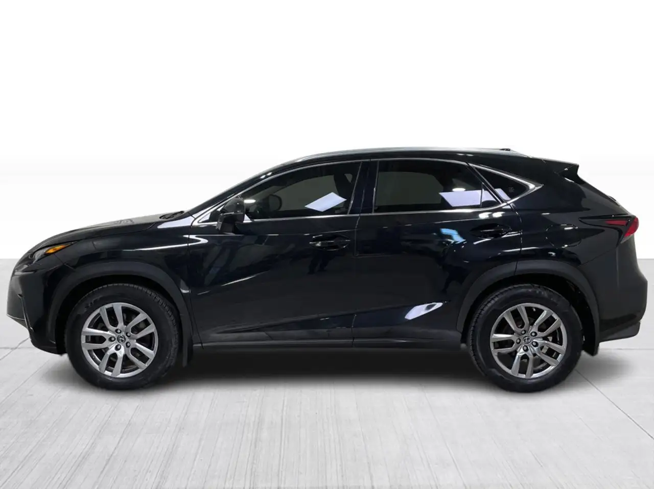 Lexus NX photo Lexus NX