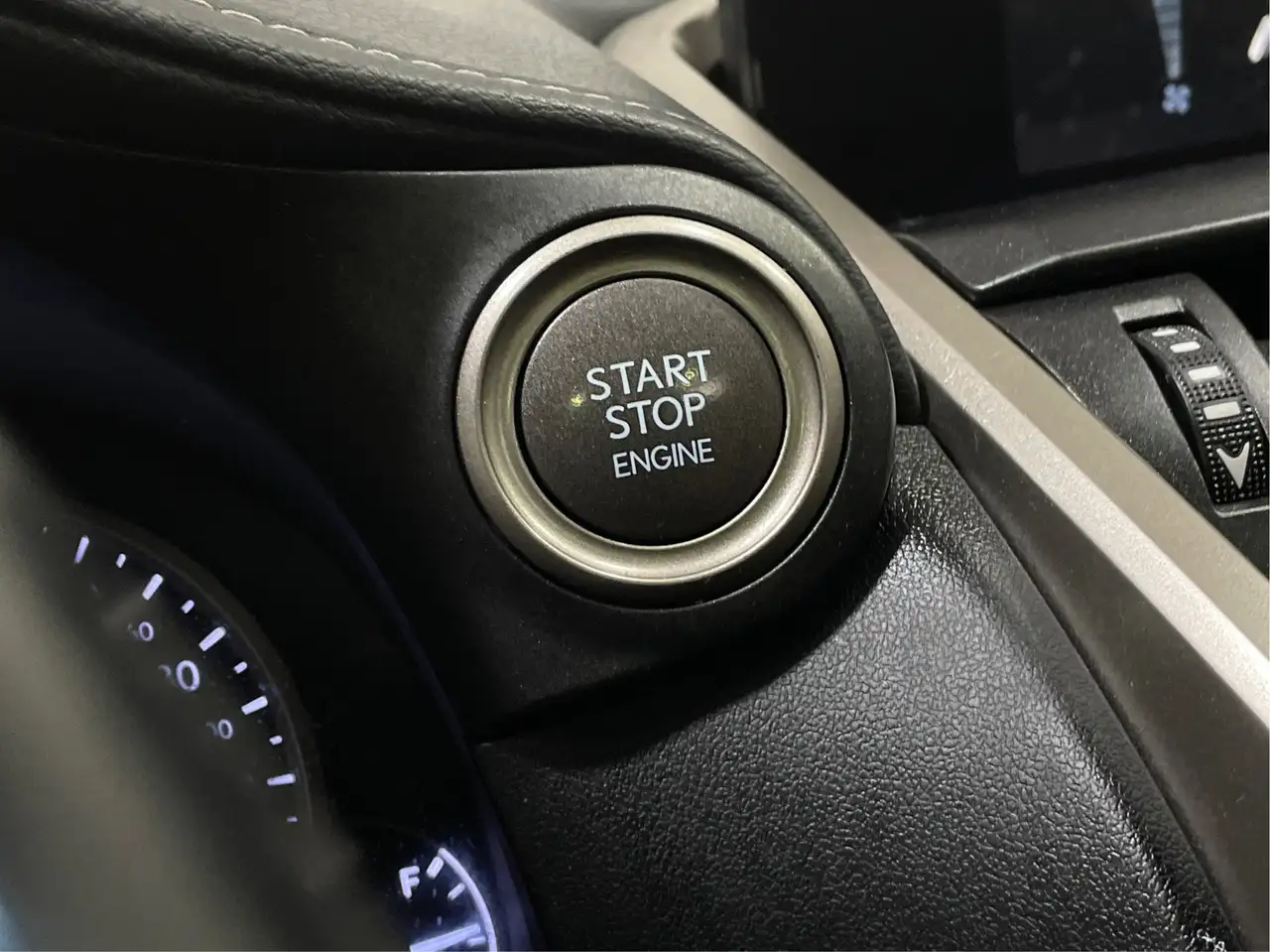 Lexus NX photo Lexus NX