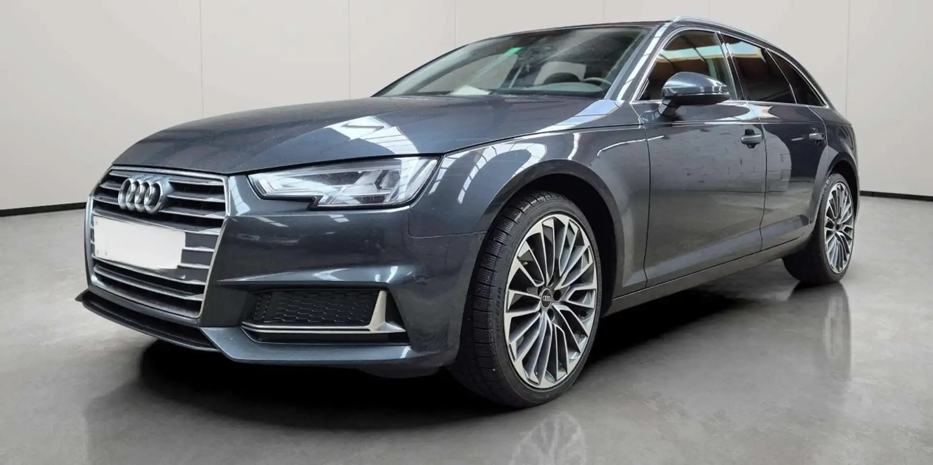 Audi A4 Avant 2.0 tdi sport 150cv multitronic - 1