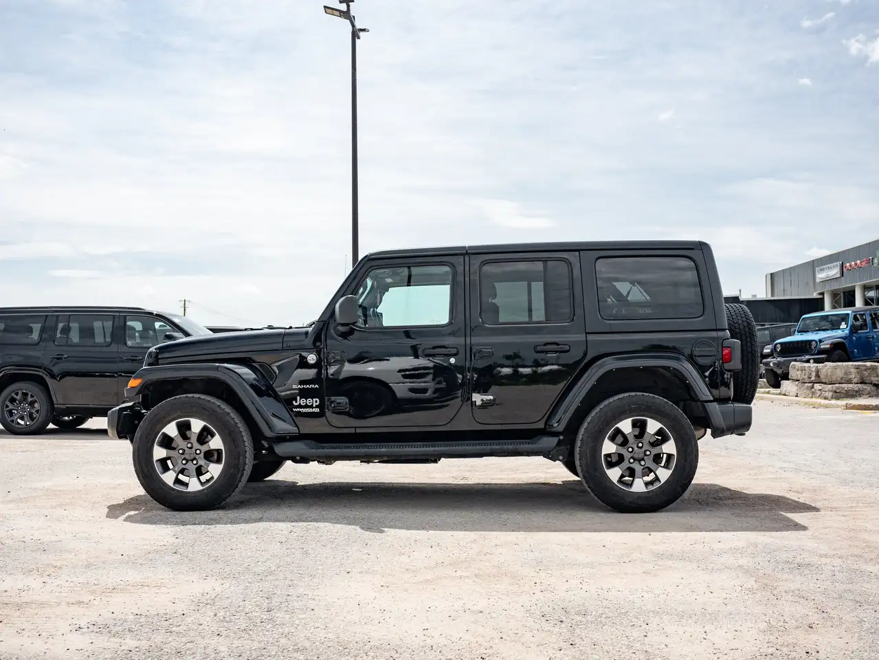 Jeep Wrangler снимка Jeep Wrangler