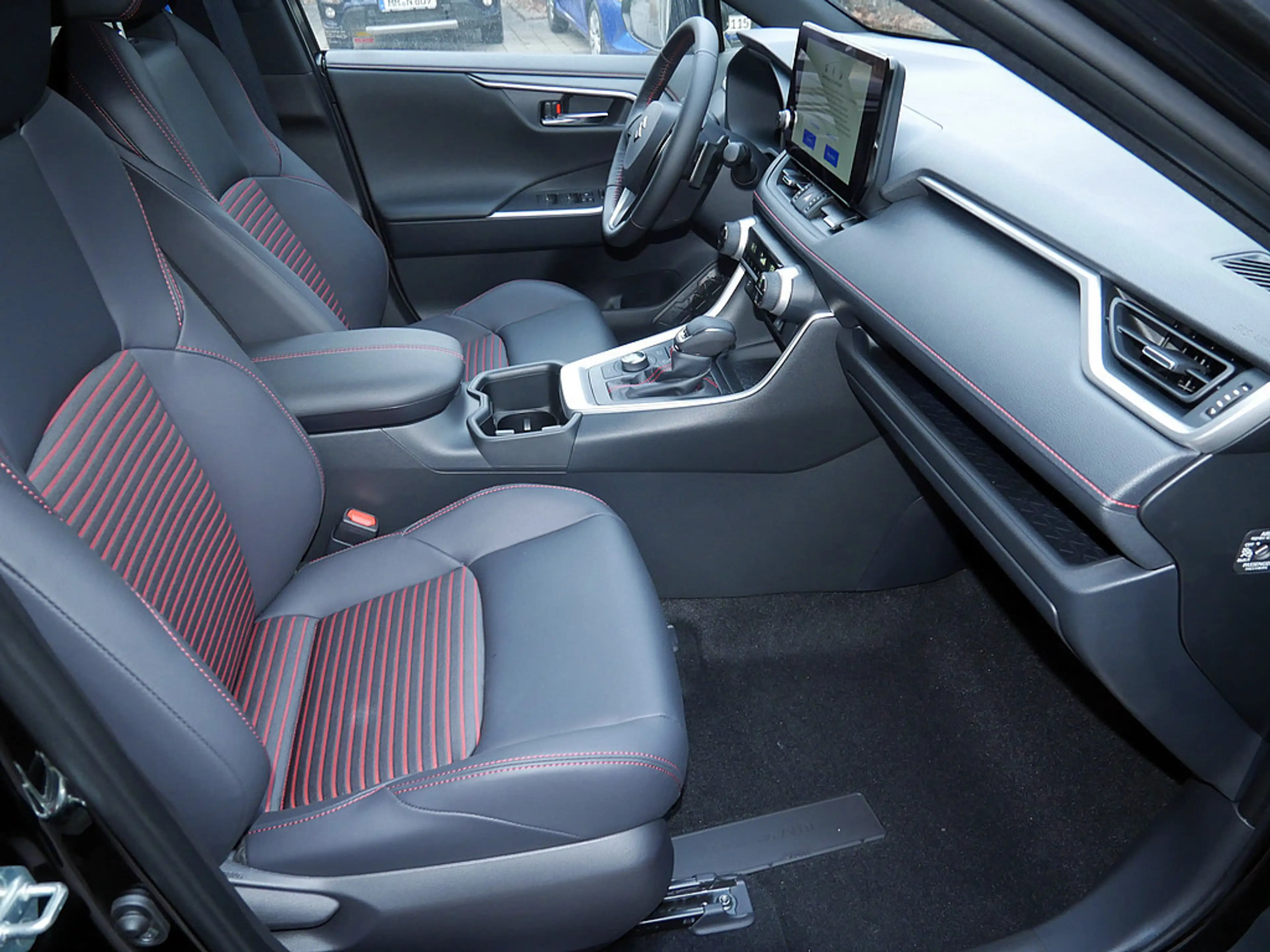 Suzuki Across Plug-in Hybrid Comfort+ KAMERA ACC LED — photo 10