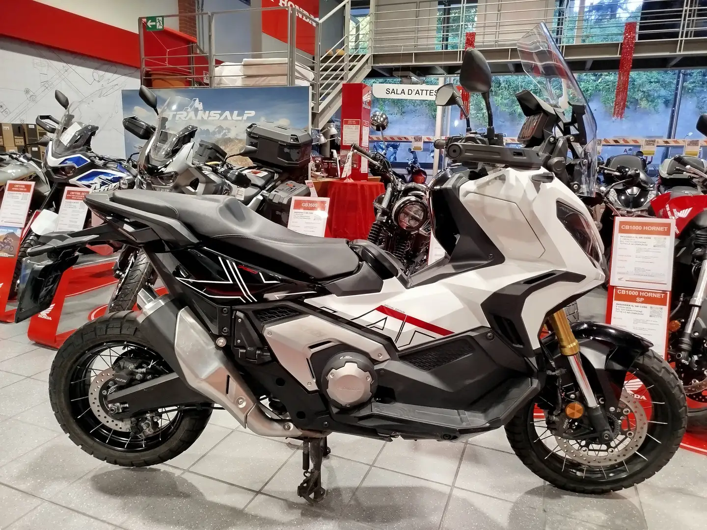 Honda X-ADV X-ADV 750 '23 Bianco - 1