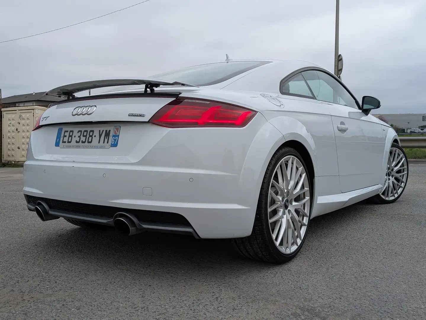 Audi TT S-line Quattro 2.0 TFSI MK3 Blanc - 2