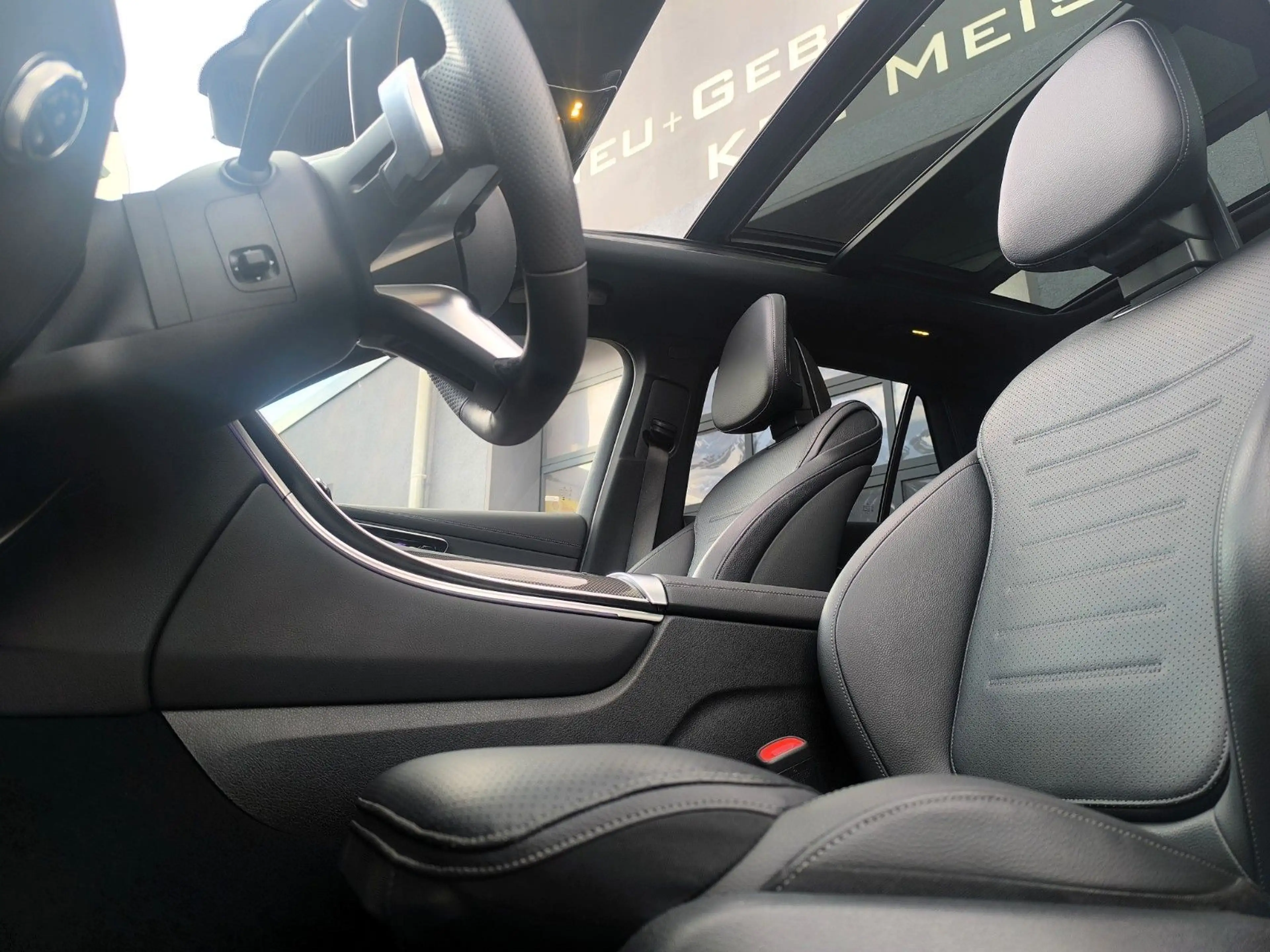 Mercedes-Benz GLC 450 d 4Matic Edition AMG Line Vollausstattung — photo 13