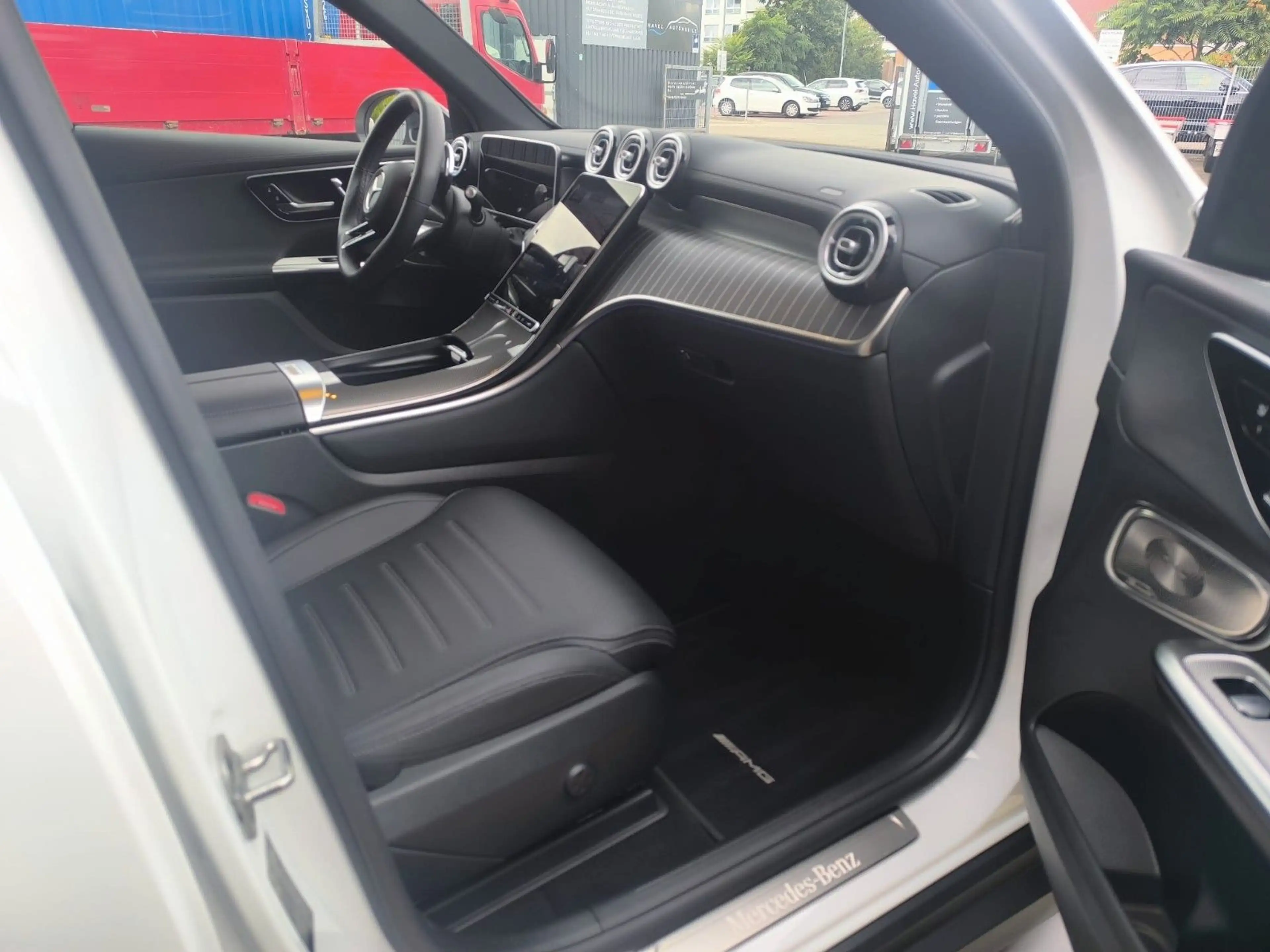 Mercedes-Benz GLC 450 d 4Matic Edition AMG Line Vollausstattung — photo 7