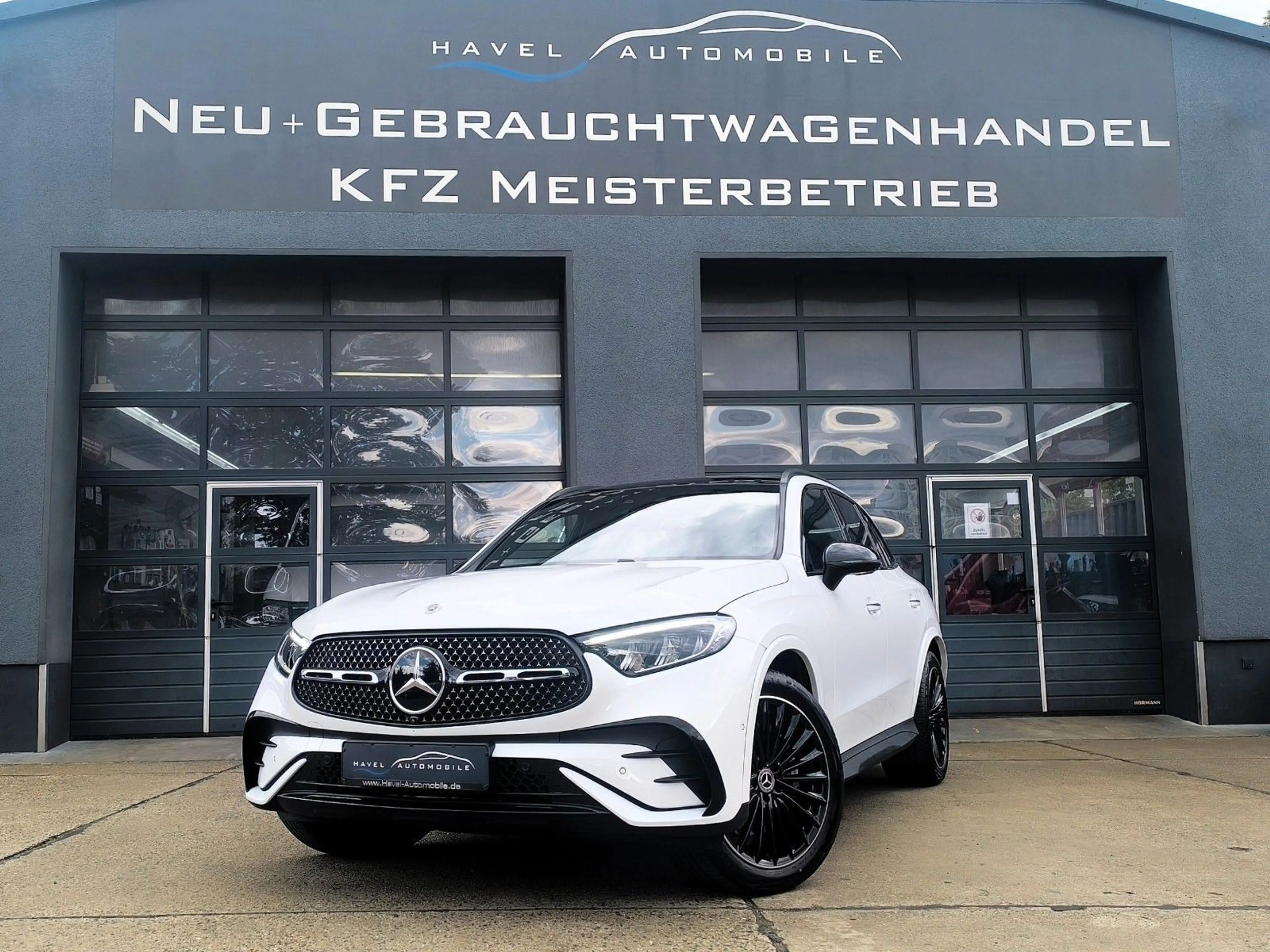 Mercedes-Benz GLC 450 d 4Matic Edition AMG Line Vollausstattung — photo 3