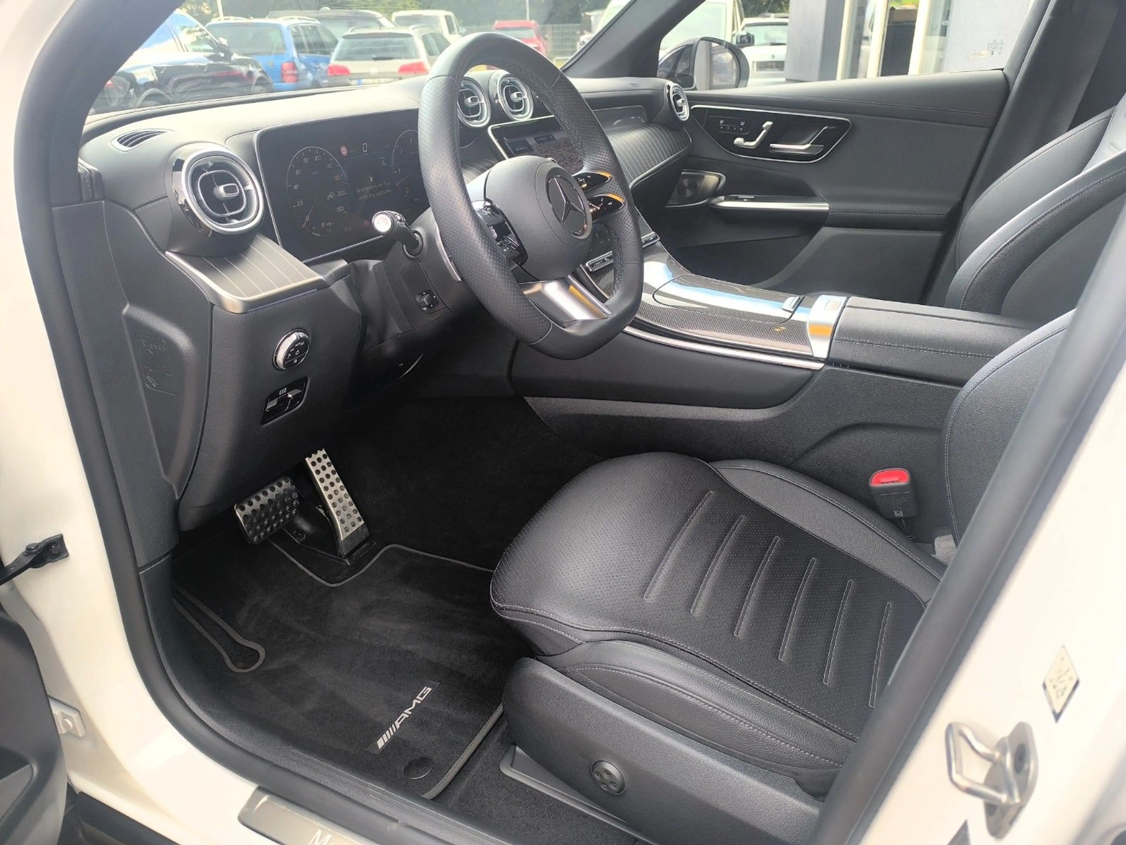 Mercedes-Benz GLC 450 d 4Matic Edition AMG Line Vollausstattung — photo 10