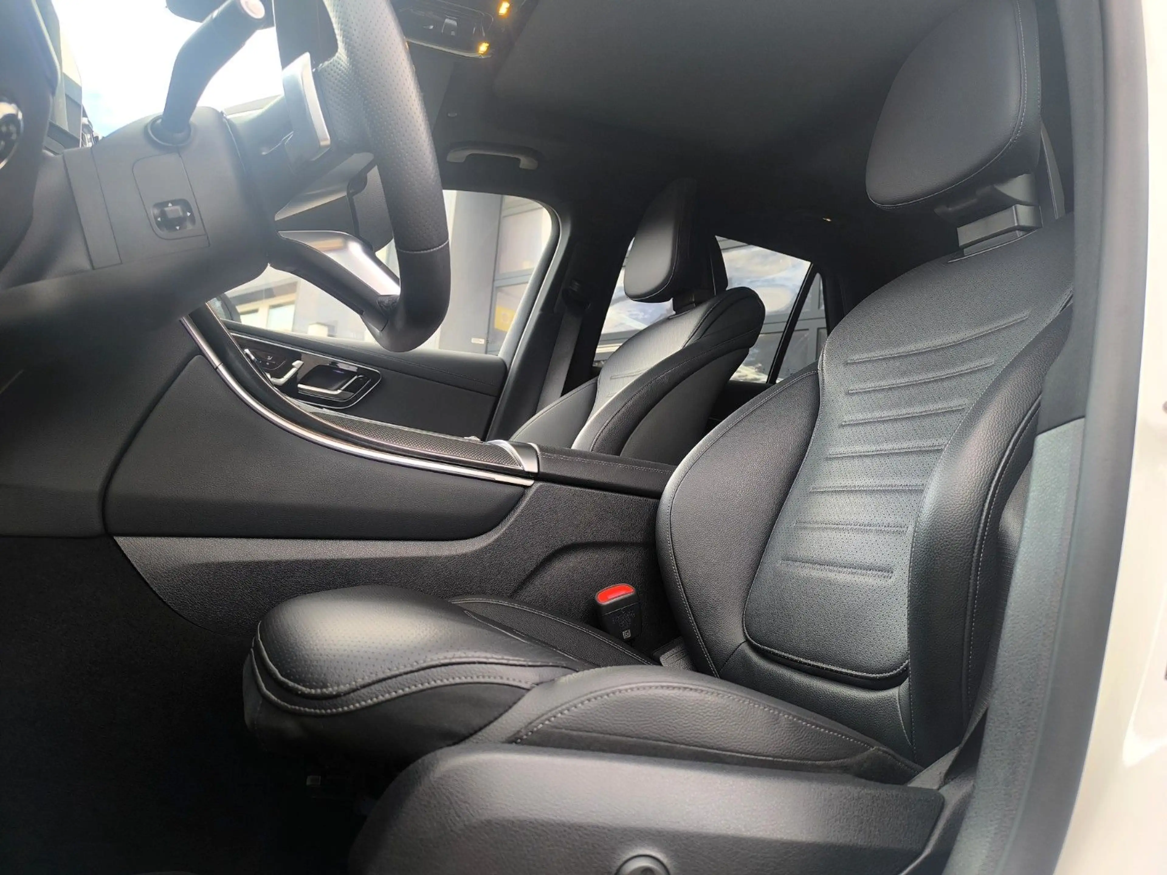 Mercedes-Benz GLC 450 d 4Matic Edition AMG Line Vollausstattung — photo 11