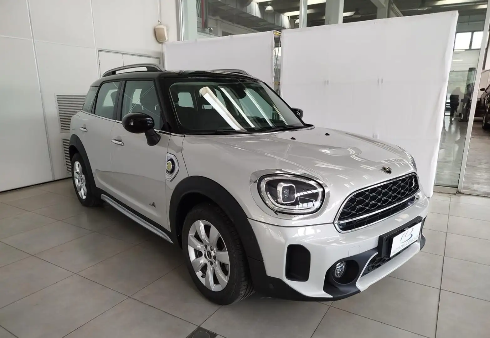 MINI Cooper SE Countryman 1.5 Business ALL4 Automatica Alb - 1