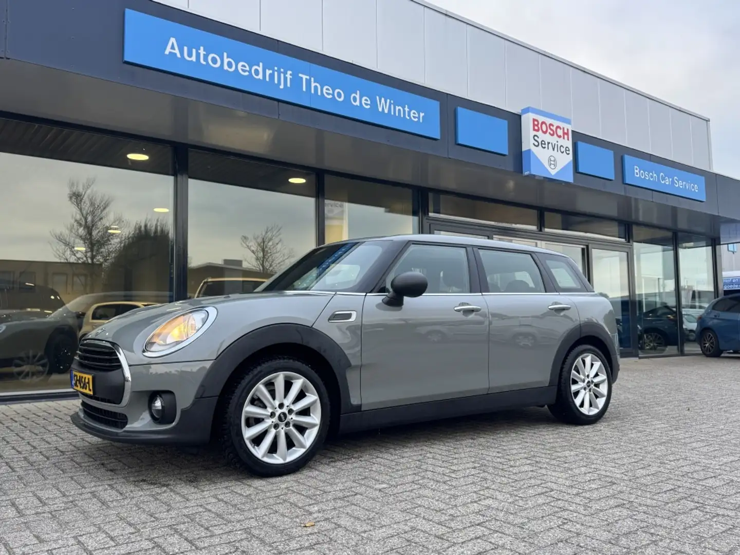 MINI One Clubman Mini 1.5 Salt Business| Cruise, Clima, Navi Gris - 1