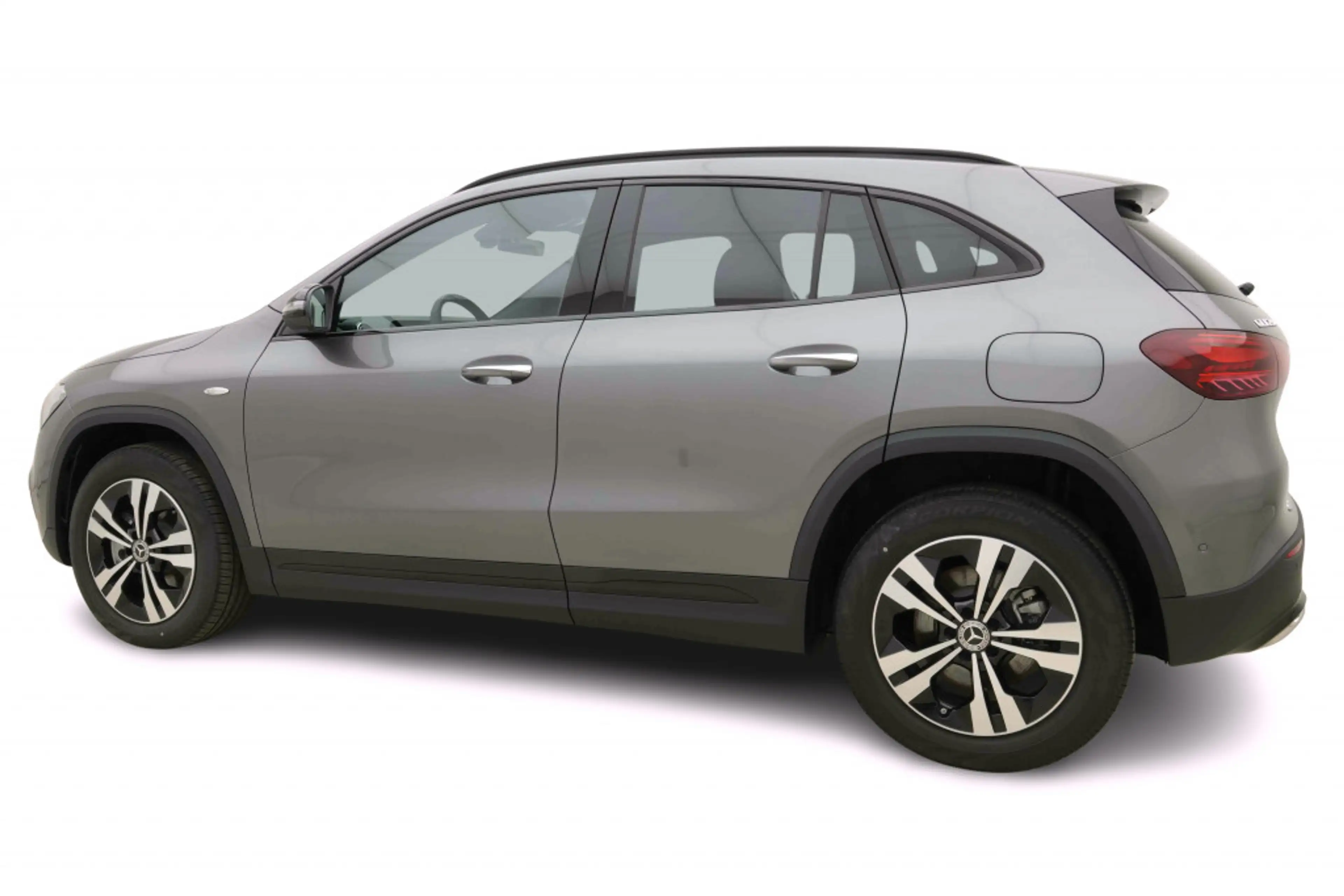 Mercedes-Benz GLA 250 GLA 250 PHEV 218 Progressive | GPS | Camera | Night Pack | LED Lights — photo 3