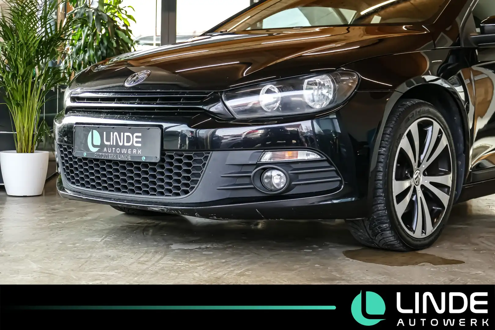 Volkswagen Scirocco 1.4TSI Edition |DSG |PANO|DAB|RFK|TEMPO Schwarz - 2