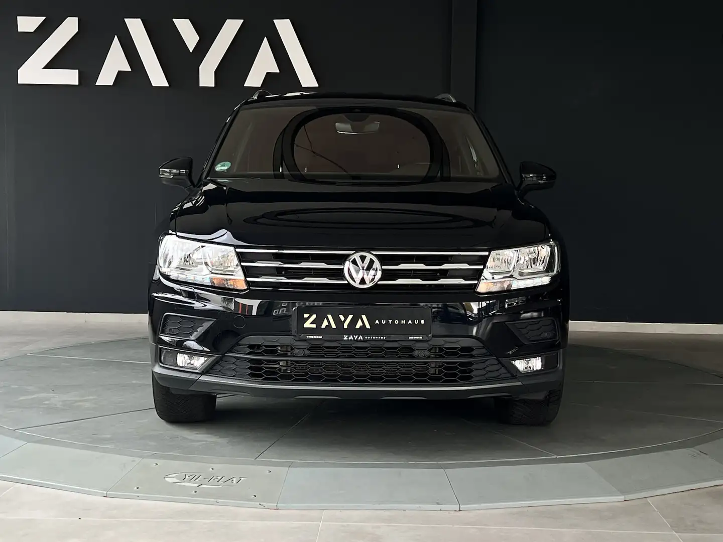 Volkswagen Tiguan Allspace 2.0 TDI 4MOTION*7-S*DSG*VIRTUAL* Zwart - 2