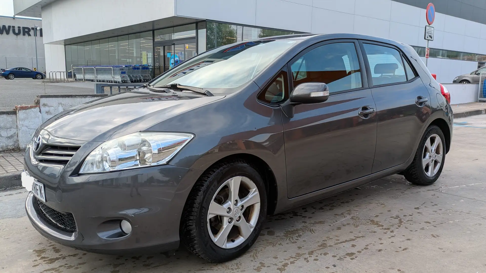 Toyota Auris Auris 1.4D-4D Active Active Gris - 2