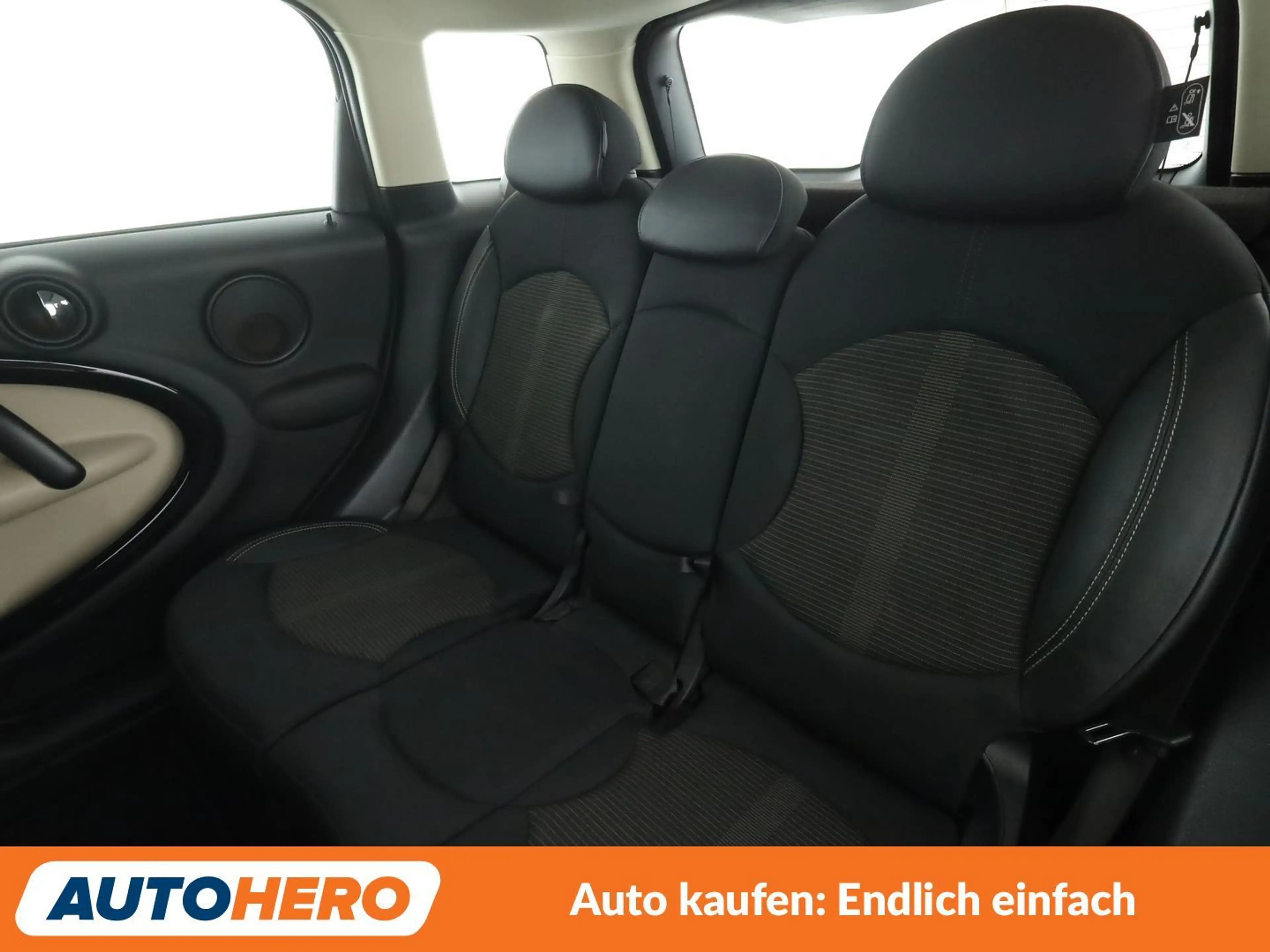 MINI Cooper S Countryman Cooper S ALL4 Aut.*NAVI*TEMPO*PDC*LIM*SHZ* — photo 14
