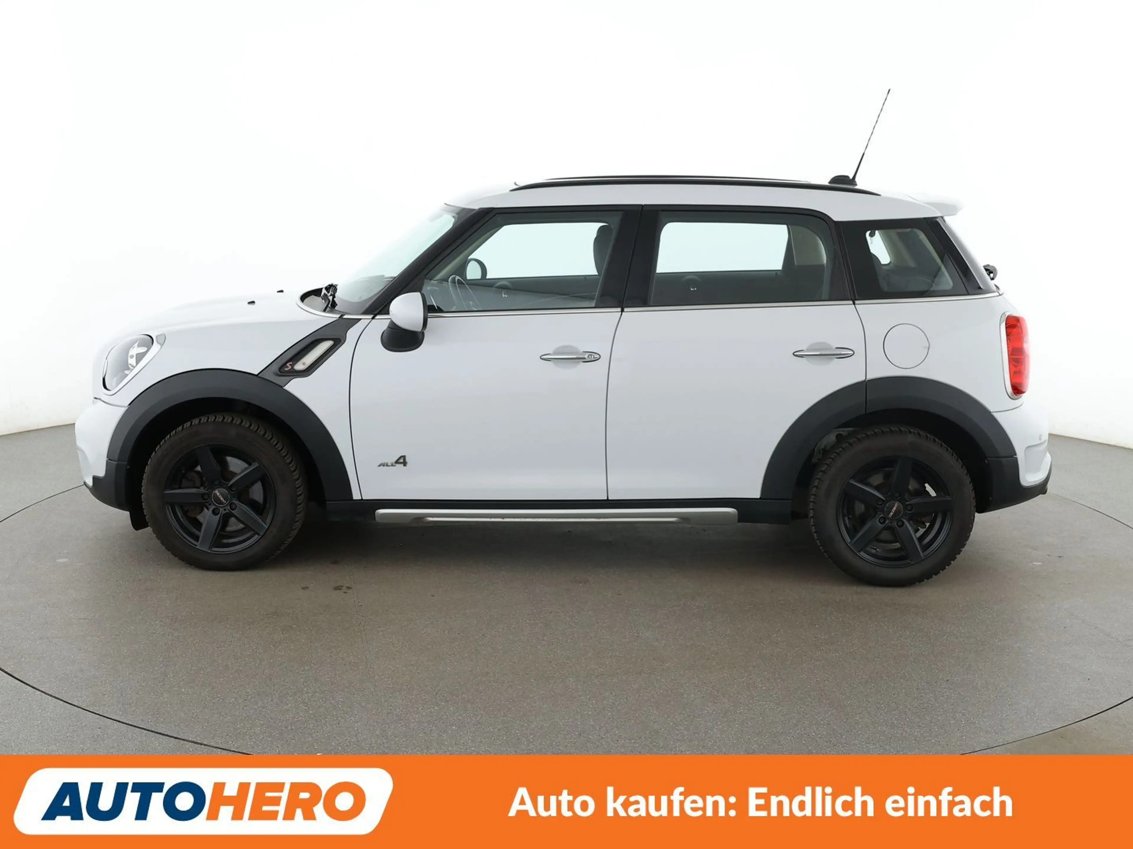 MINI Cooper S Countryman Cooper S ALL4 Aut.*NAVI*TEMPO*PDC*LIM*SHZ* — photo 3