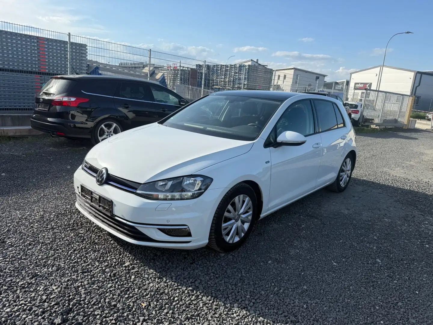 Volkswagen Golf VII Lim. Join BlueMotion Euro6 Klima Navi Blanc - 1
