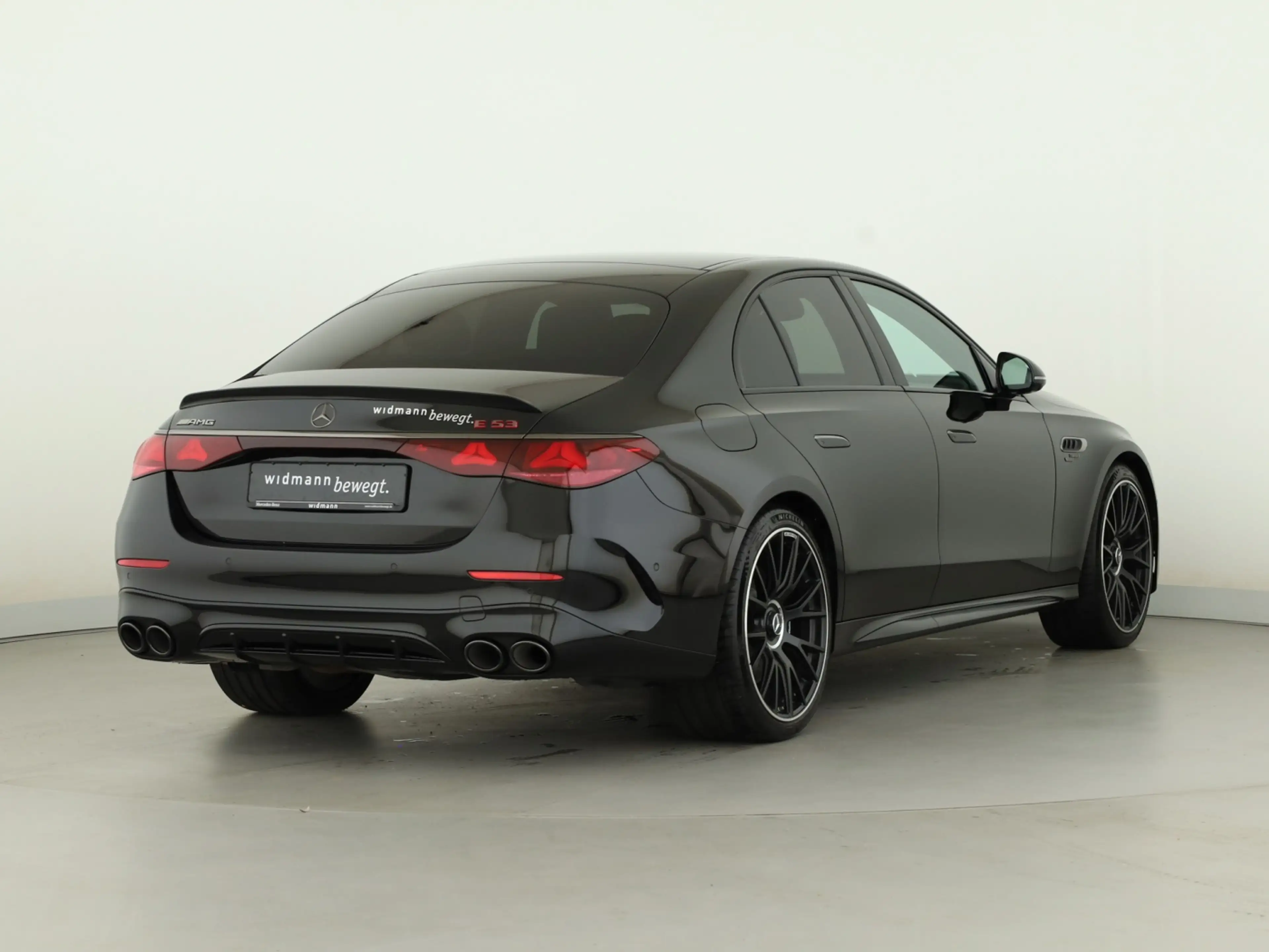 Mercedes-Benz E 53 AMG AMG E 53 Hybrid 4MATIC+ Limousine 360 ACC AUT LM — photo 2