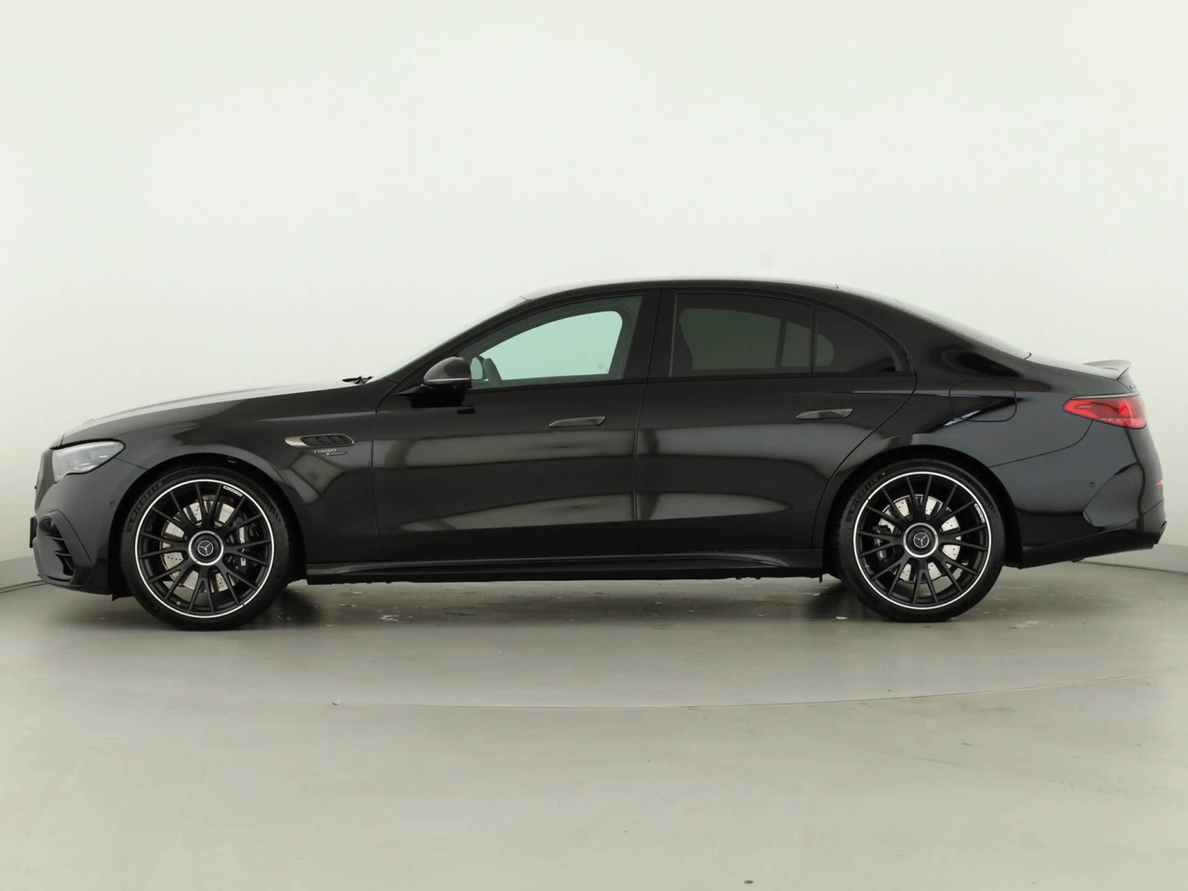 Mercedes-Benz E 53 AMG AMG E 53 Hybrid 4MATIC+ Limousine 360 ACC AUT LM — photo 7