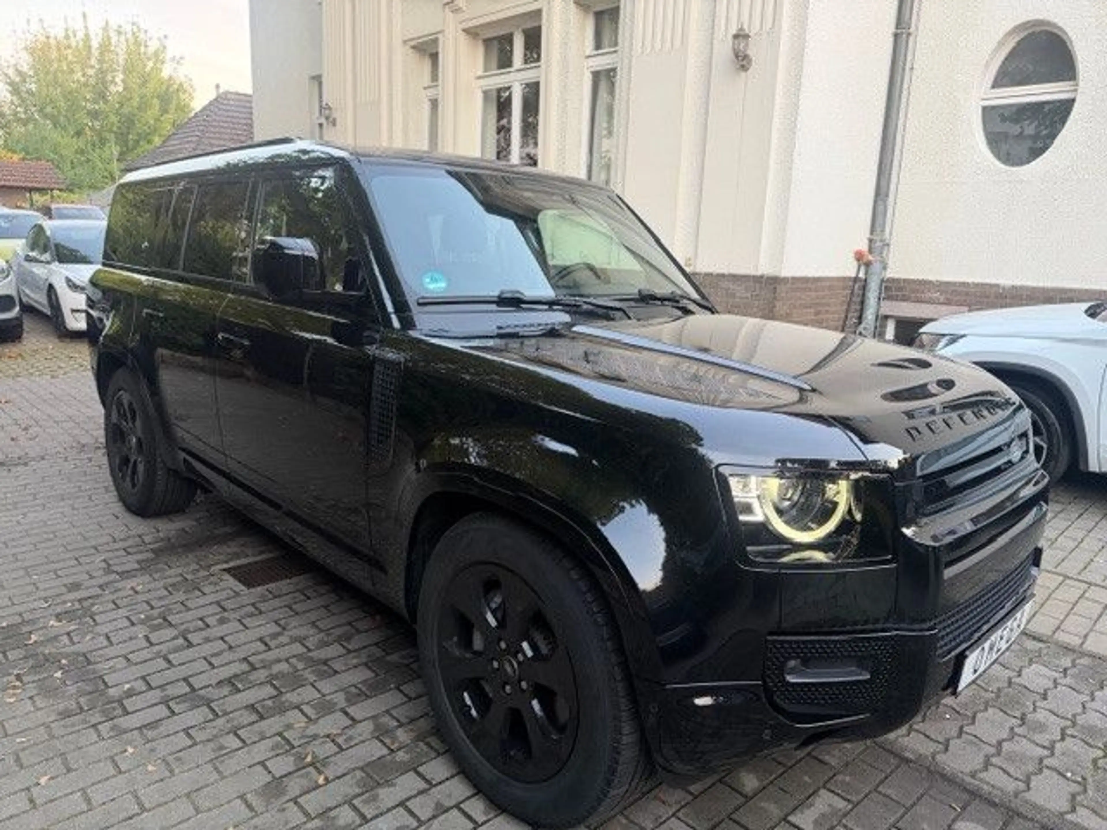 Land Rover Defender DEFENDER 130 X-DYNAMIC BLACK|360°|PANO|8-SITZER — photo 4