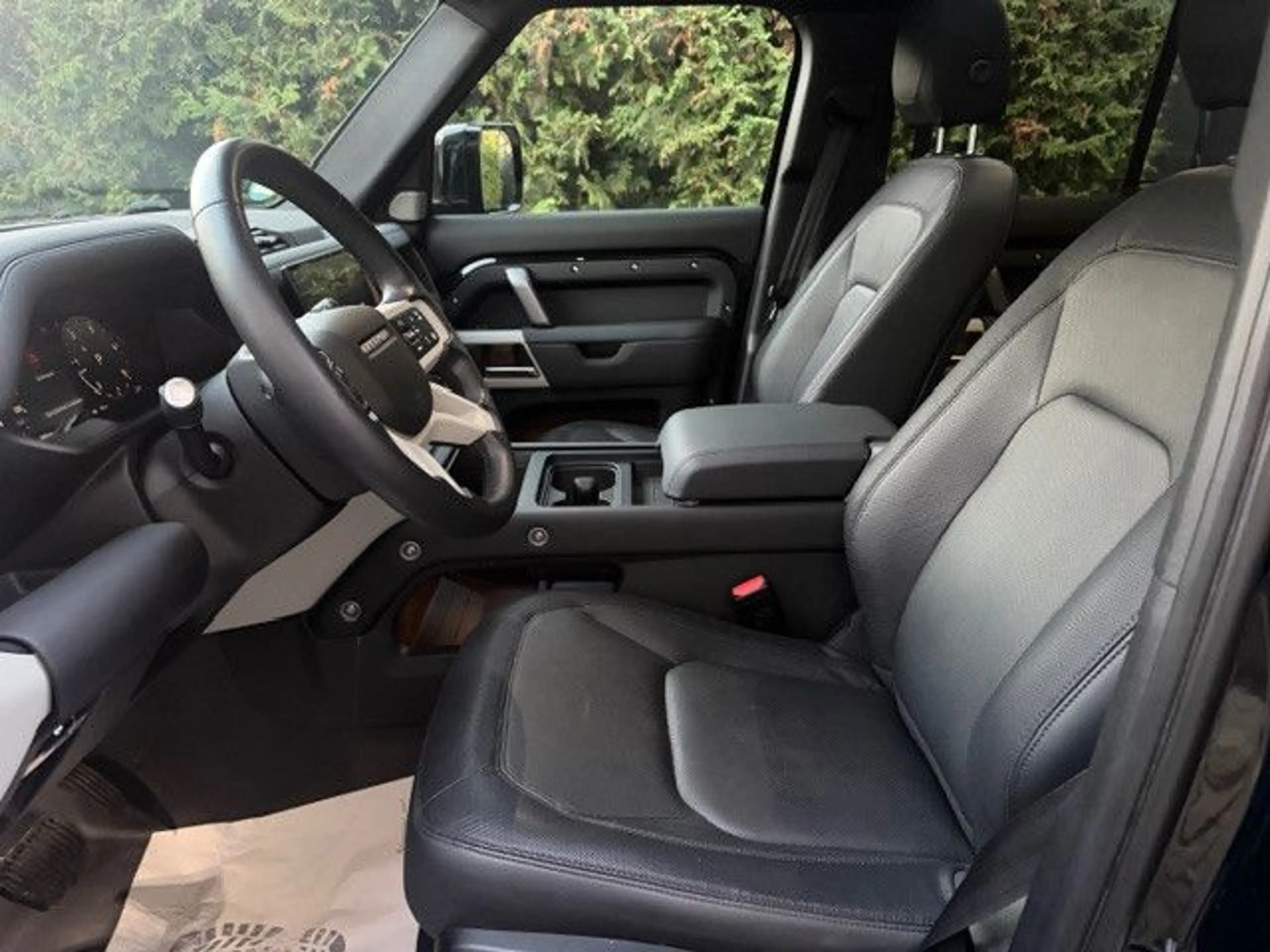 Land Rover Defender DEFENDER 130 X-DYNAMIC BLACK|360°|PANO|8-SITZER — photo 6