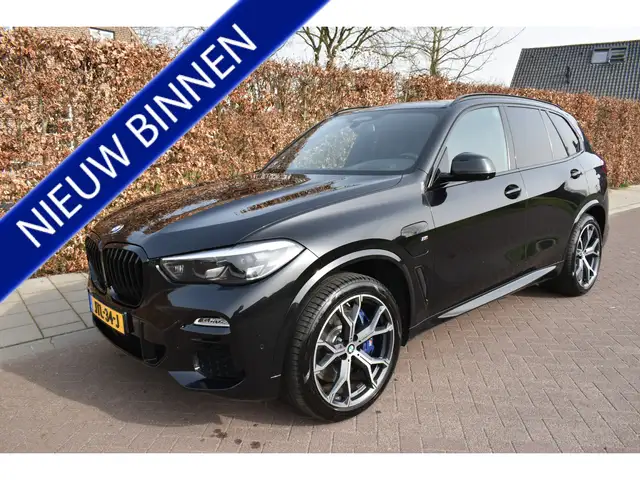 BMW X5 xDrive45e High Ex. M-PAKKET 395PK BOMVOL PANO, ACC