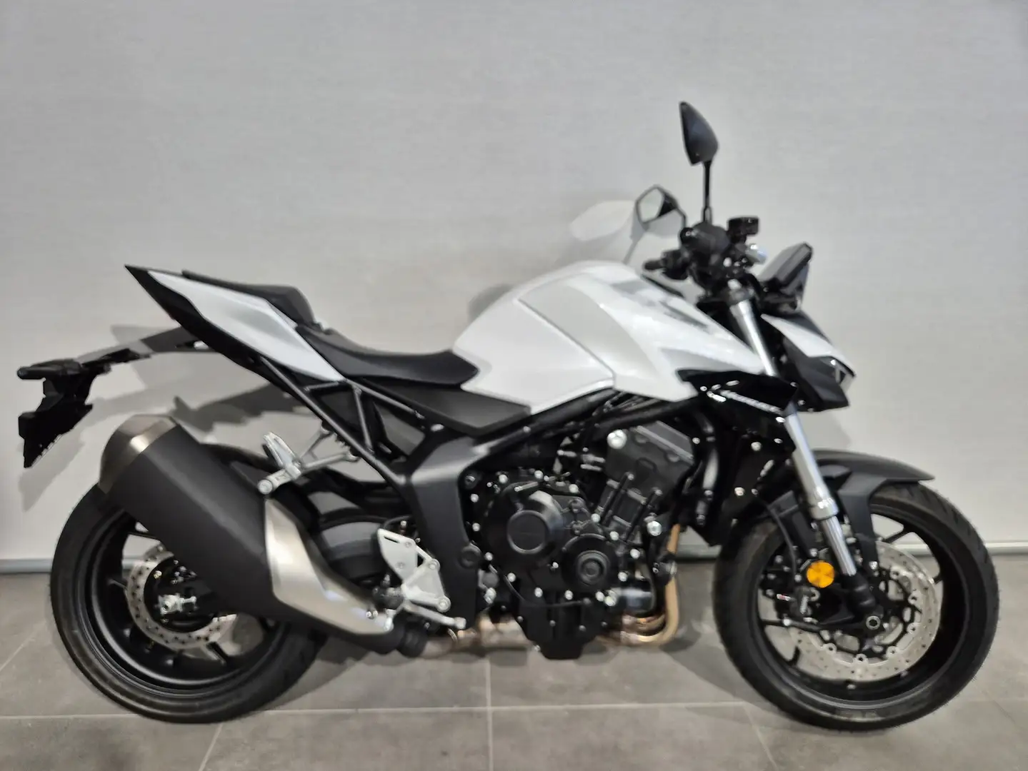 Honda CB 1000 HORNET Weiß - 1