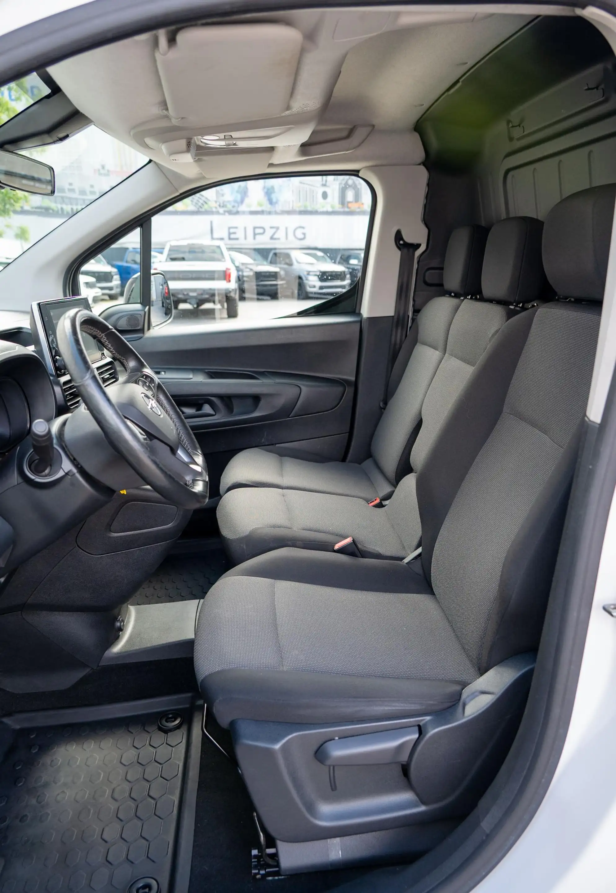 Opel Combo Selection 1.5 CDTI DPF — photo 12