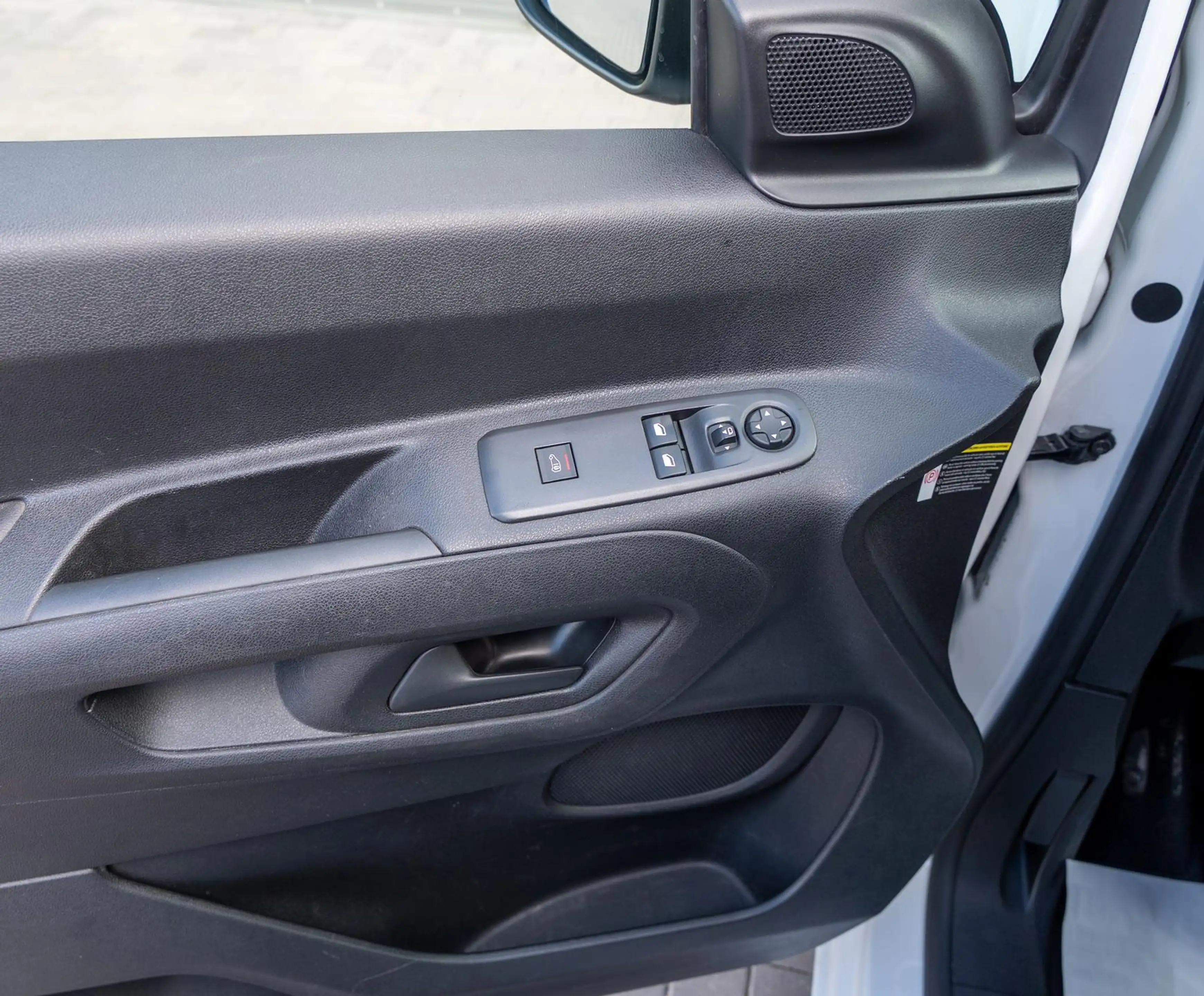 Opel Combo Selection 1.5 CDTI DPF — photo 14