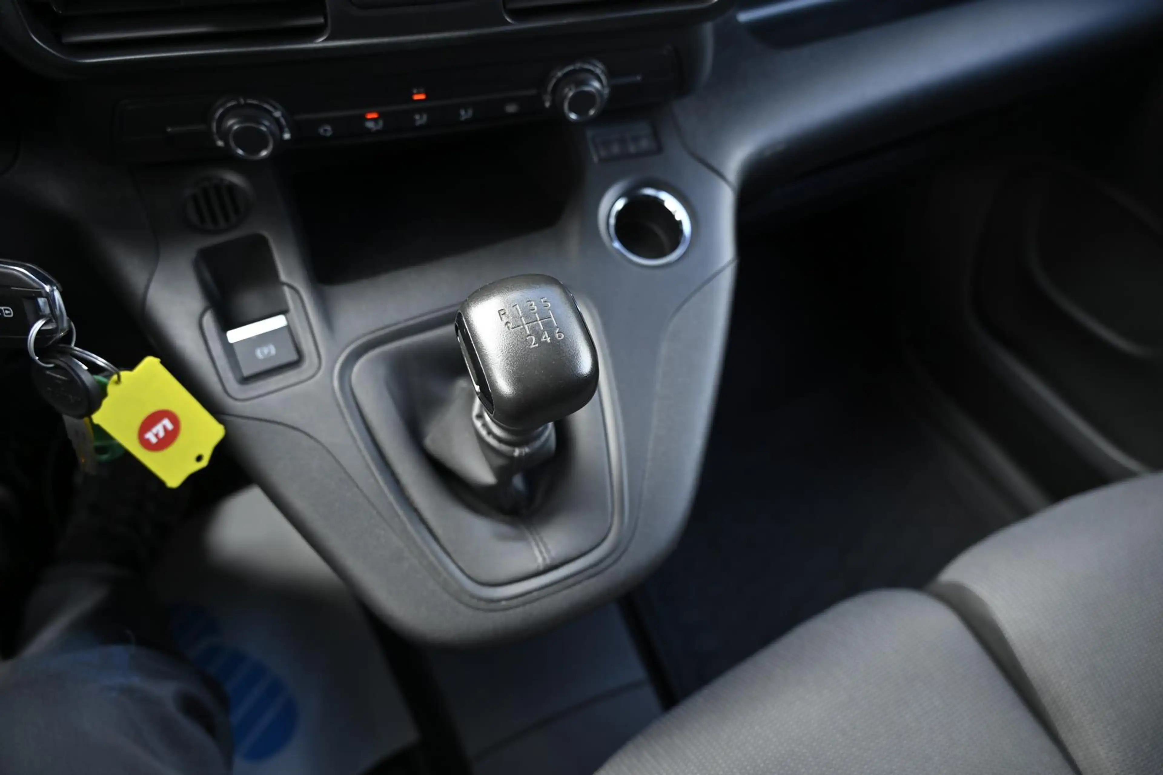 Opel Combo Selection 1.5 CDTI DPF — photo 11