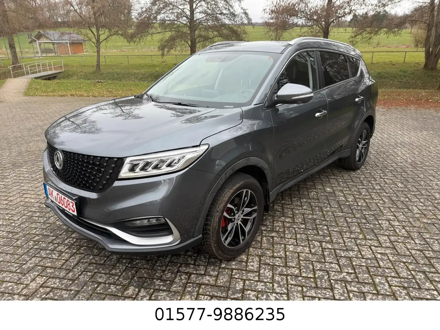 DFSK Fengon 580 Gris - 1